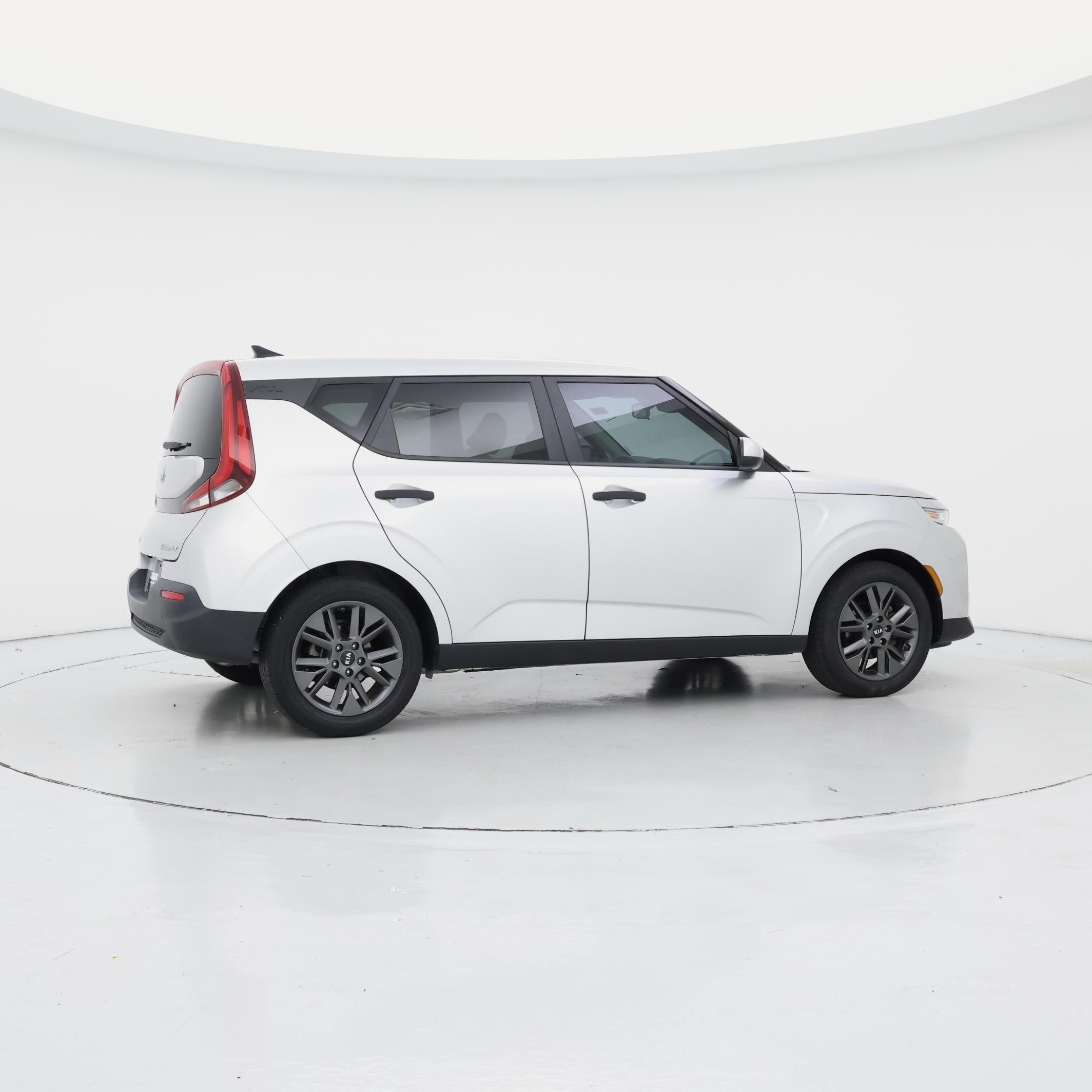Thumbnail: 2020 Kia Soul - 8