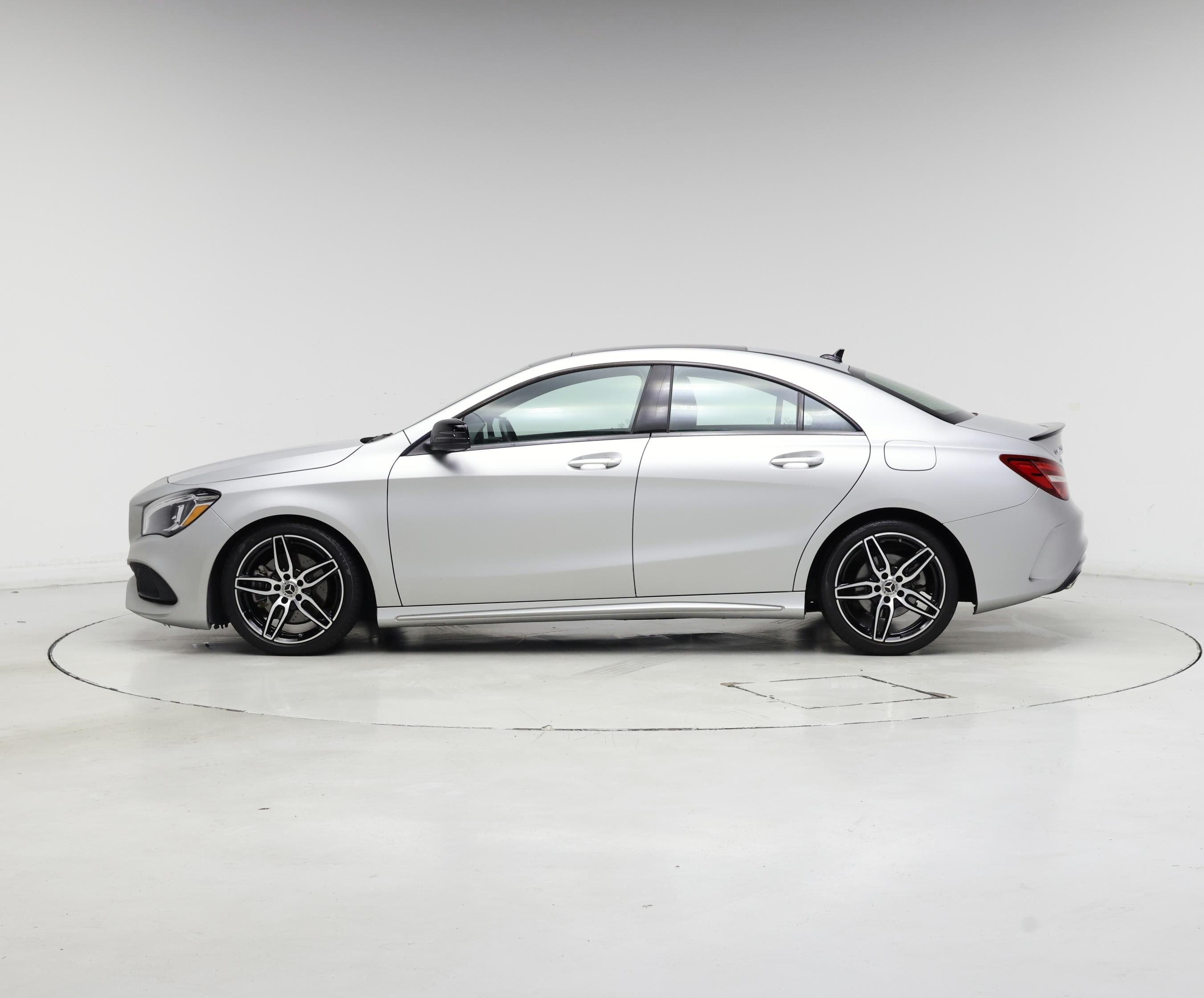 Thumbnail: 2019 Mercedes-Benz CLA - 3