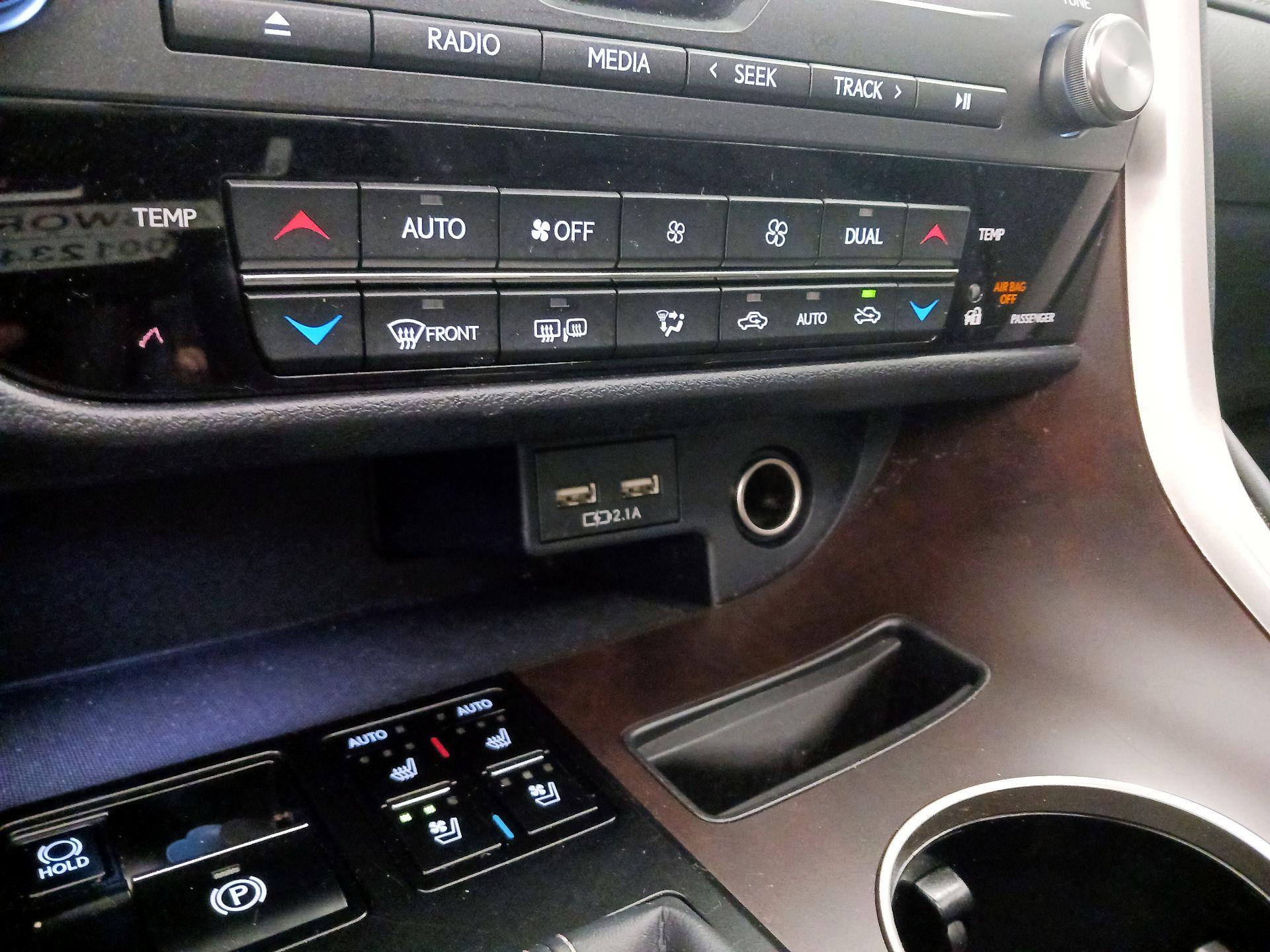 Thumbnail: 2022 Lexus RX - 17