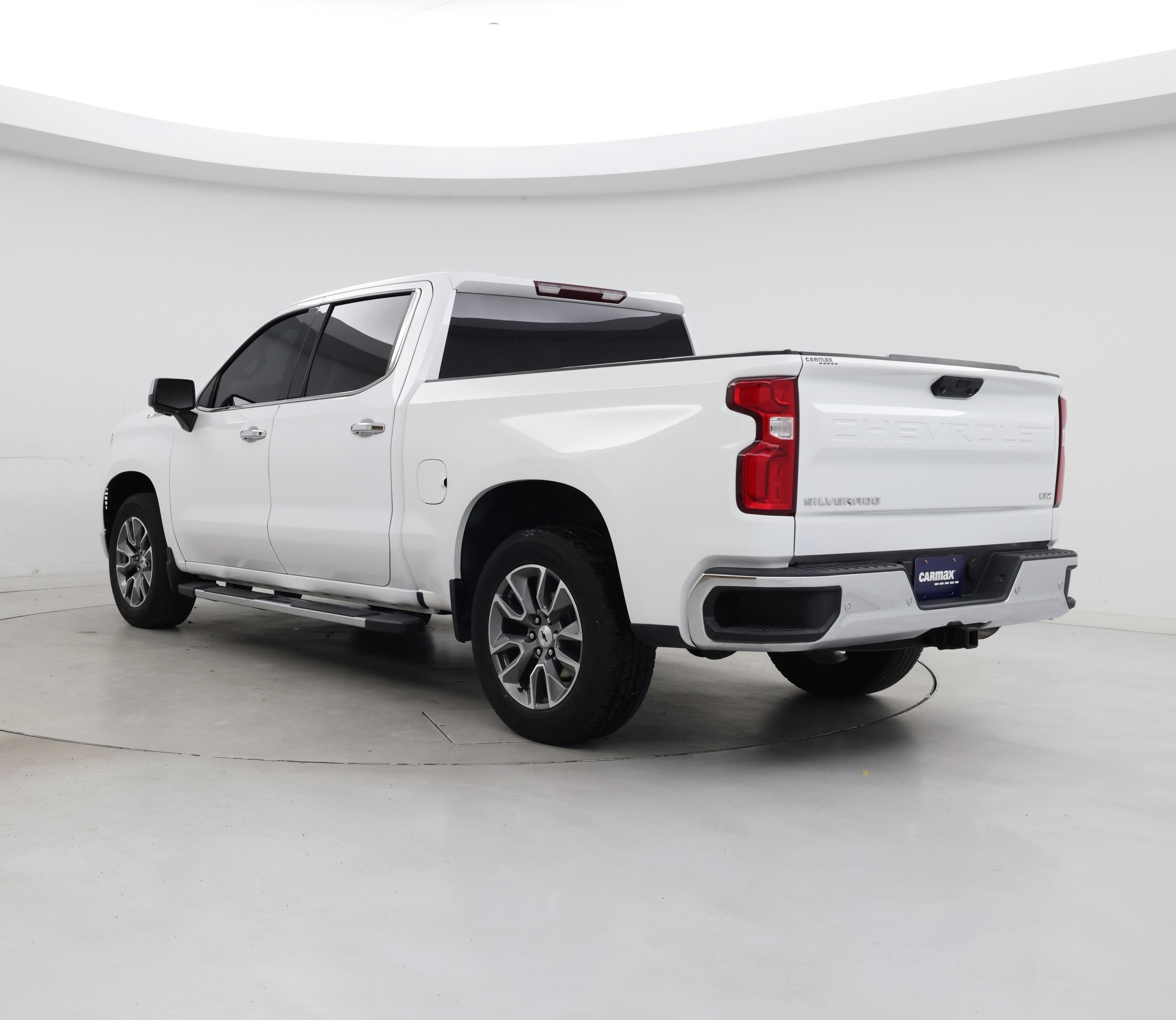 Thumbnail: 2022 Chevrolet Silverado 1500 - 2