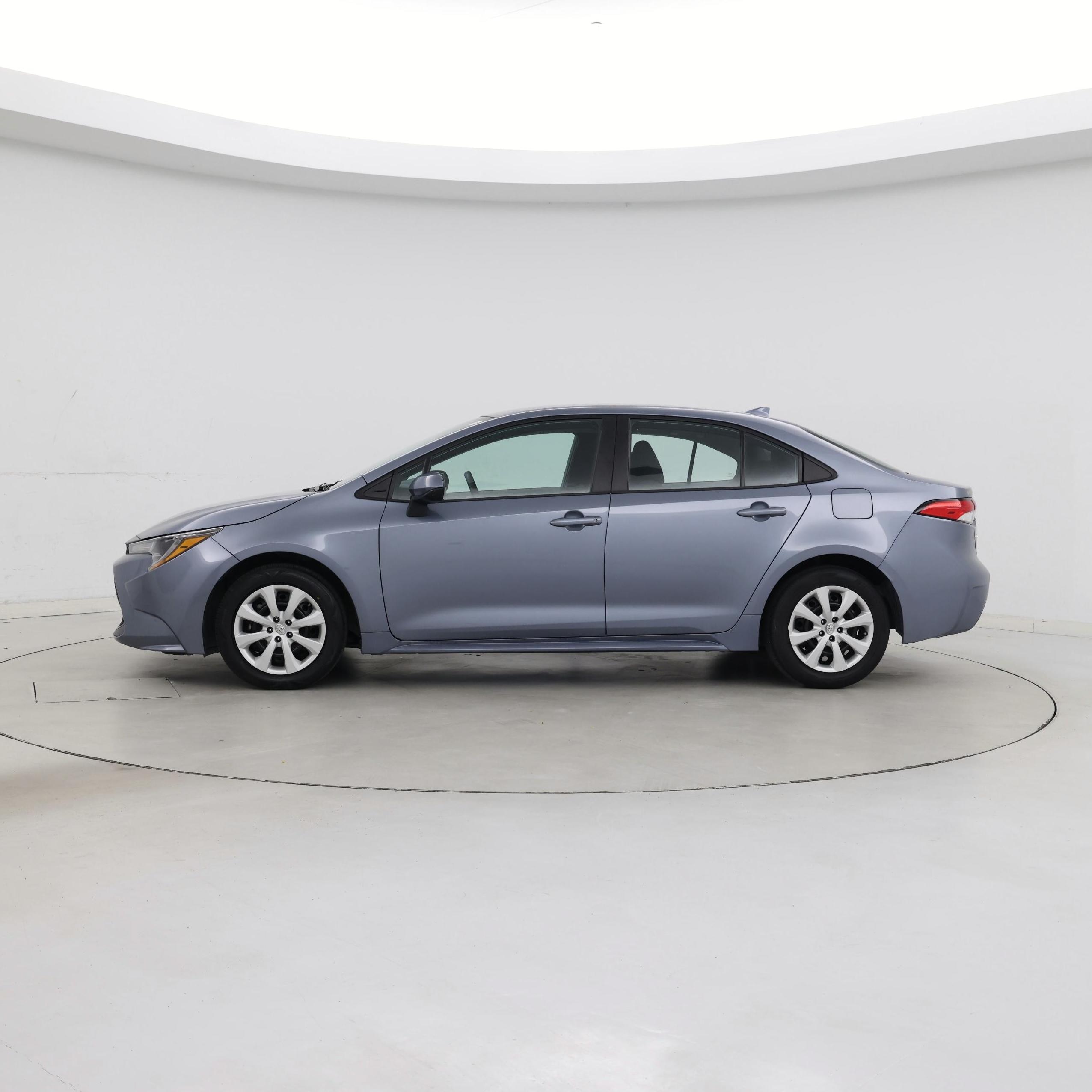 Thumbnail: 2022 Toyota Corolla - 3