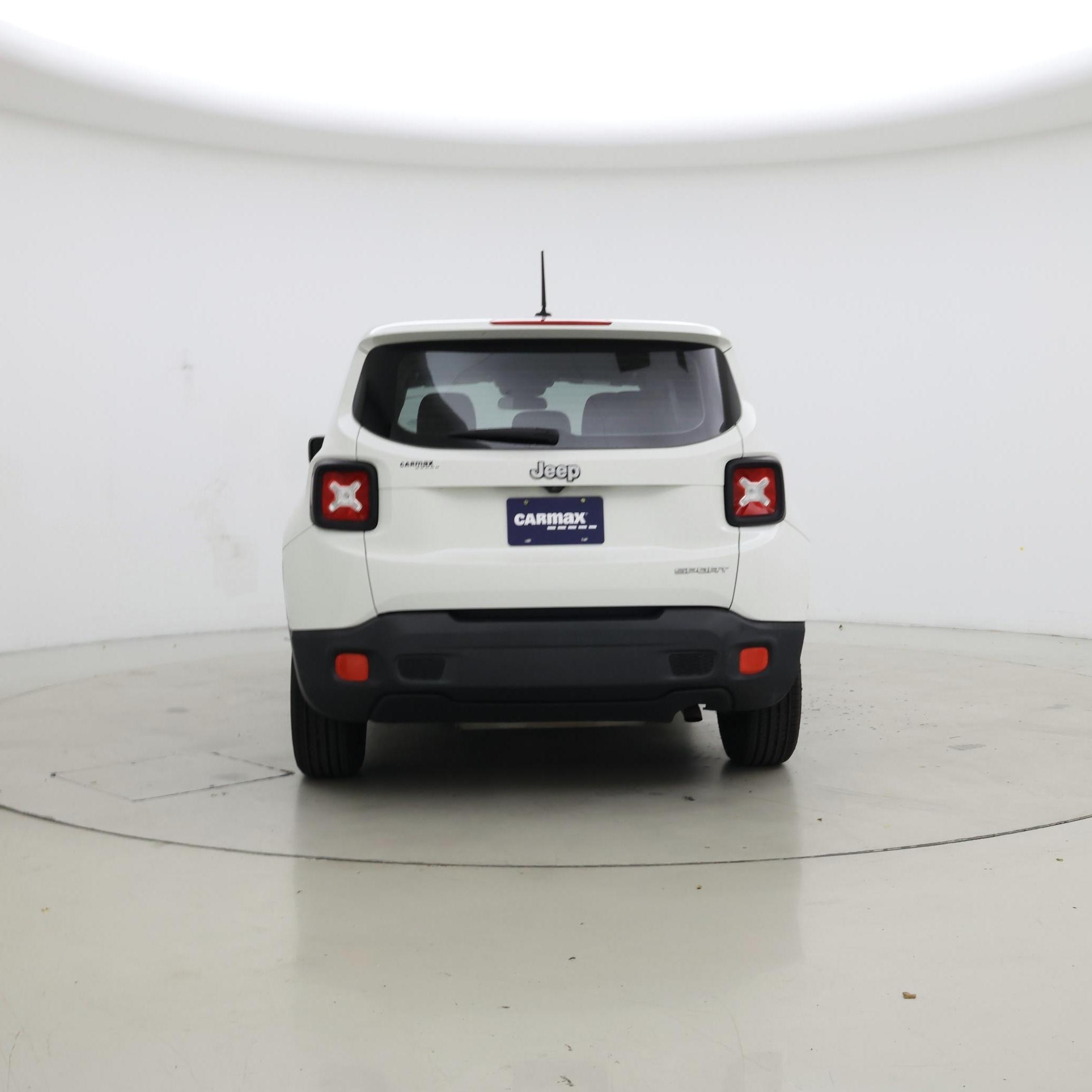 Thumbnail: 2016 Jeep Renegade - 6