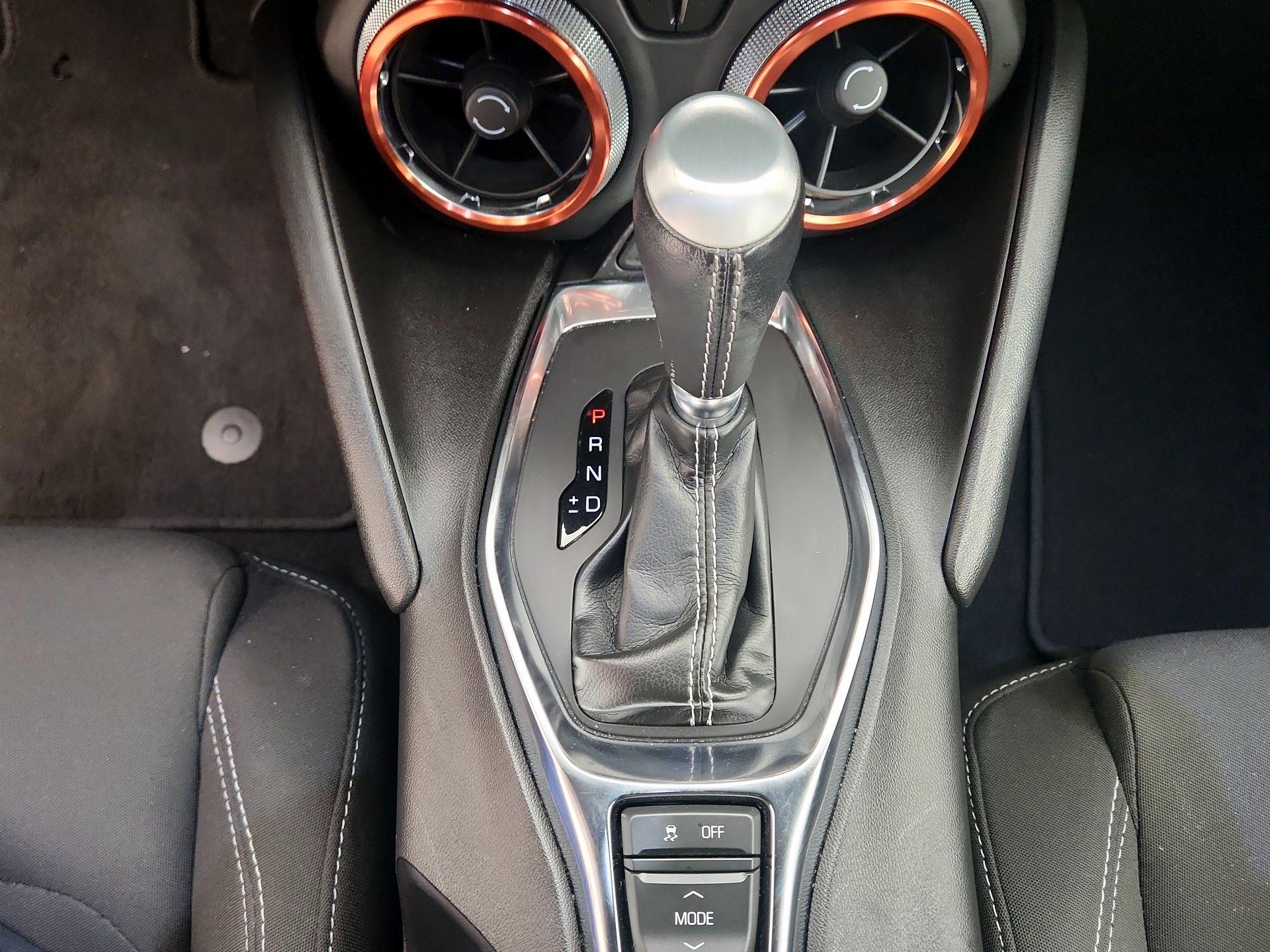 Thumbnail: 2021 Chevrolet Camaro - 17