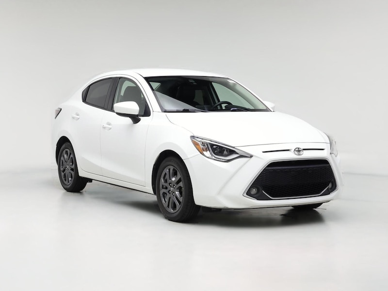 2019 Toyota Yaris XLE -
                  Miami, FL