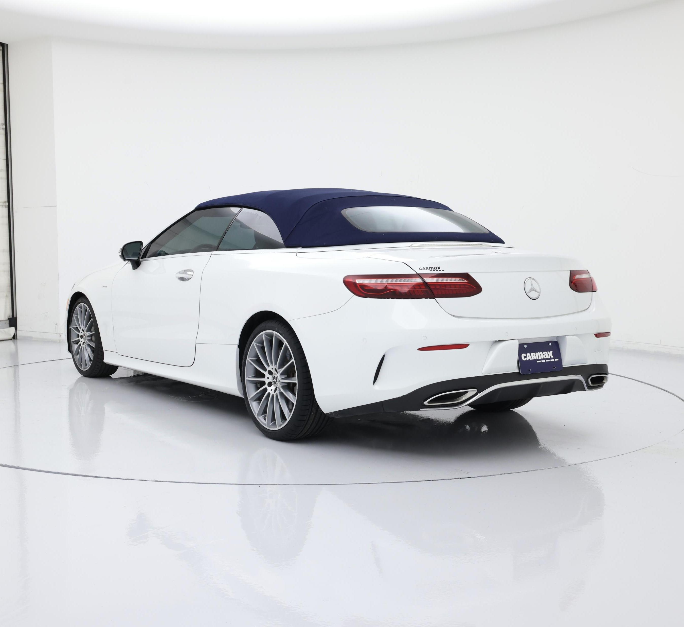 Thumbnail: 2022 Mercedes-Benz E-Class - 2