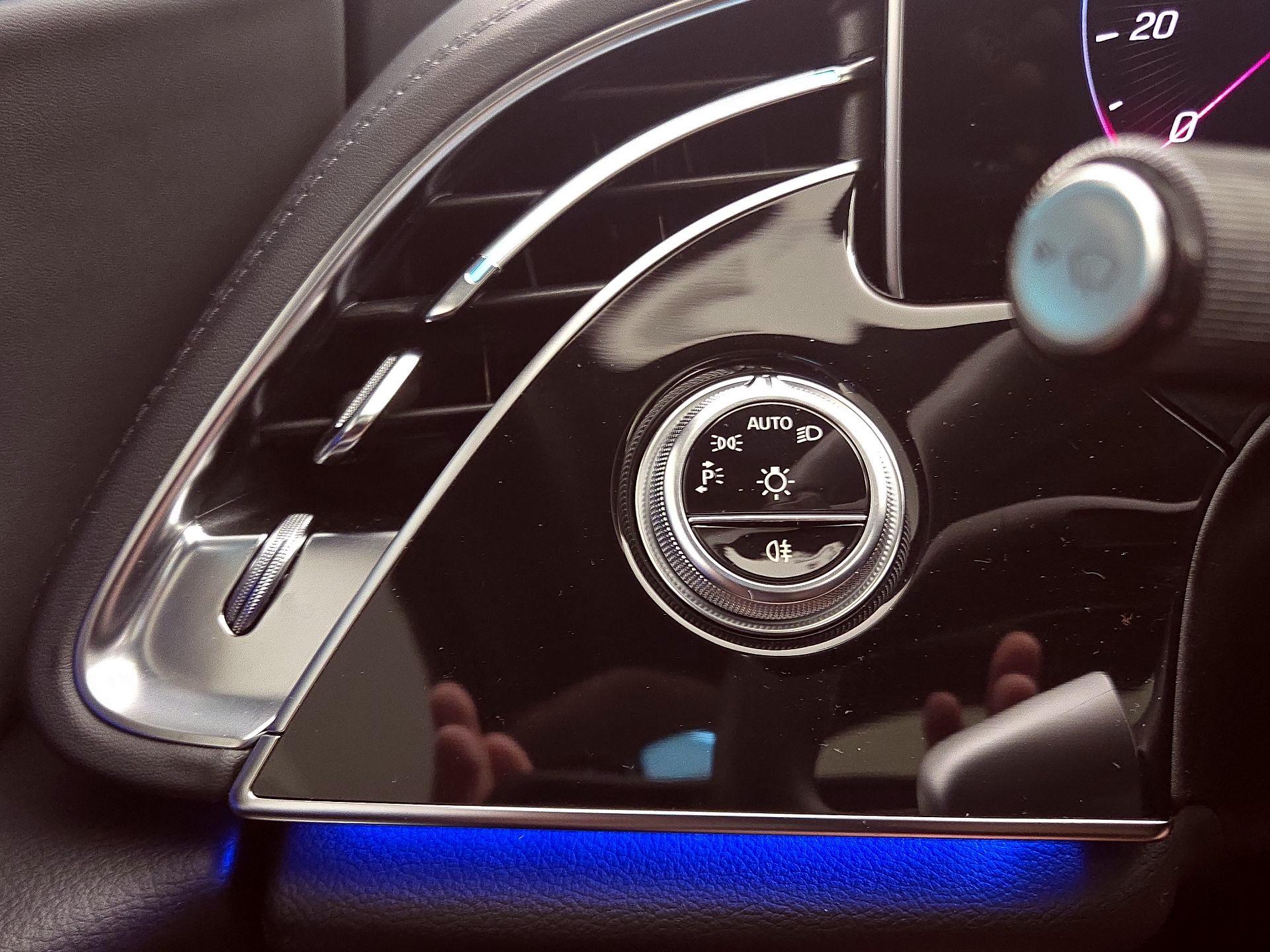 Thumbnail: 2024 Mercedes-Benz E-Class - 13