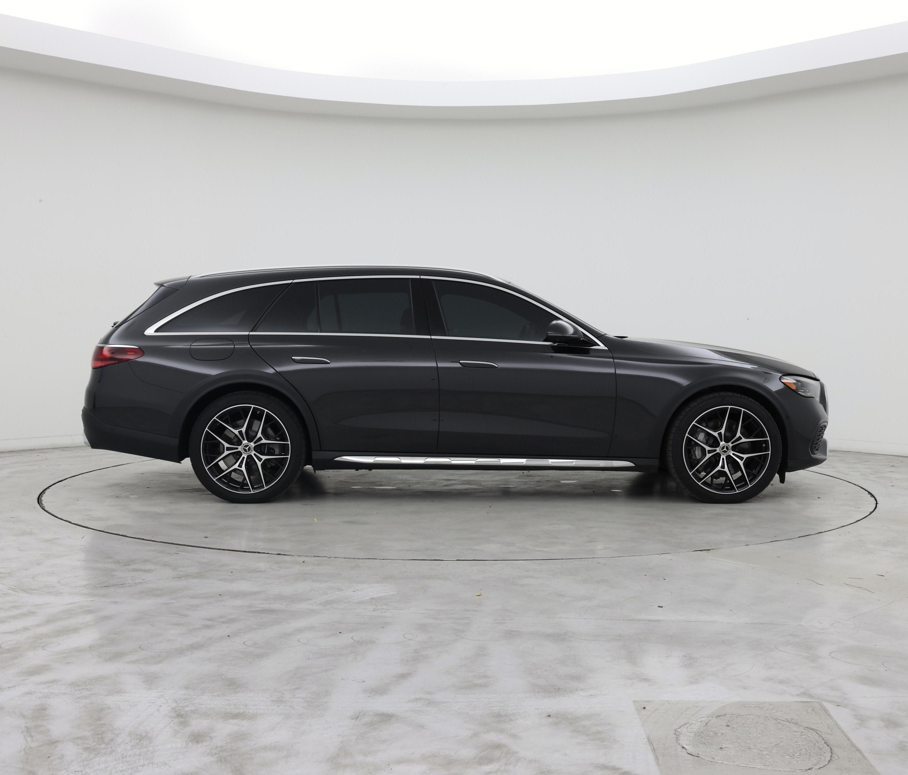 Thumbnail: 2024 Mercedes-Benz E-Class - 7