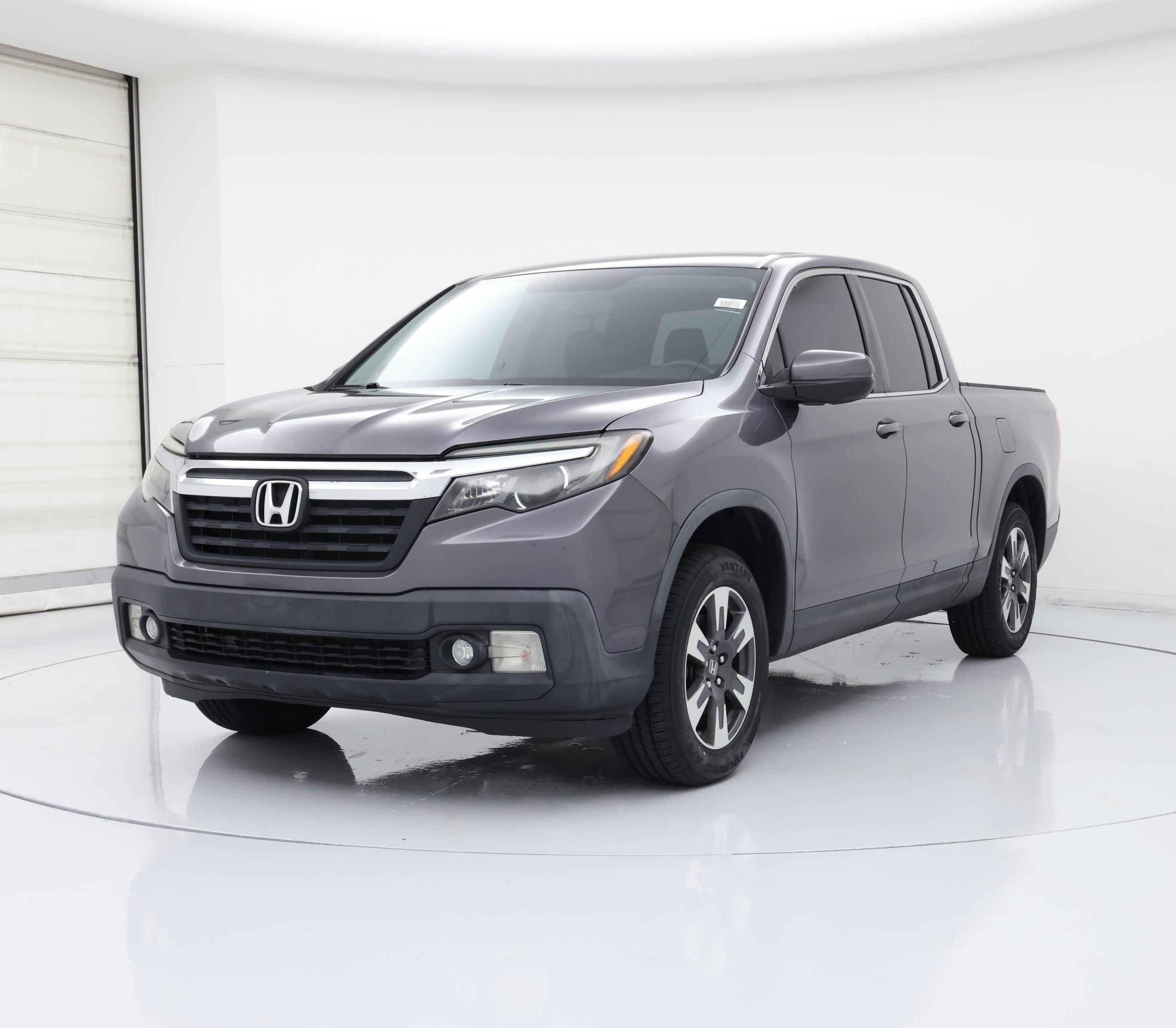 Thumbnail: 2017 Honda Ridgeline - 4