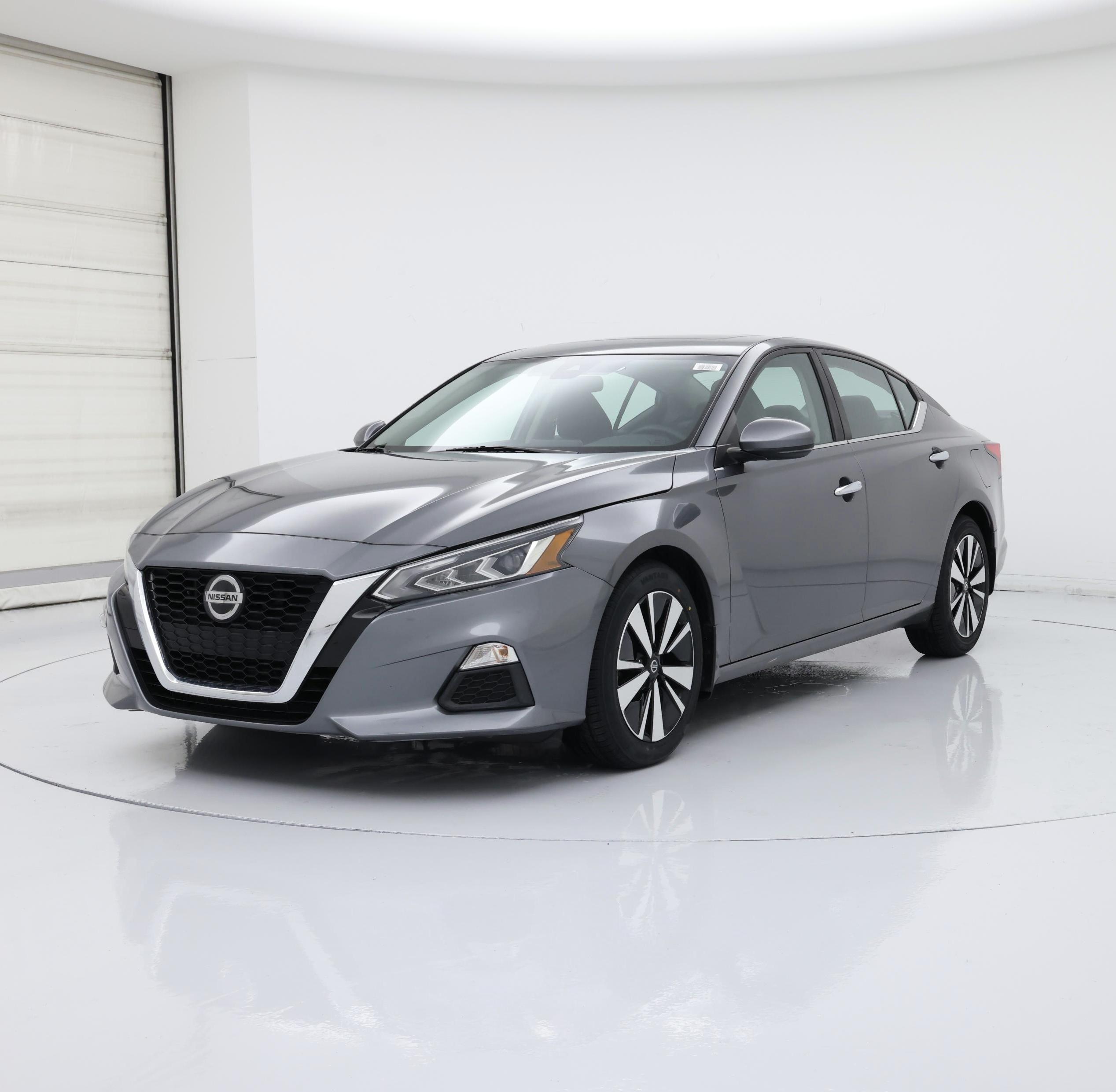 Thumbnail: 2021 Nissan Altima - 4
