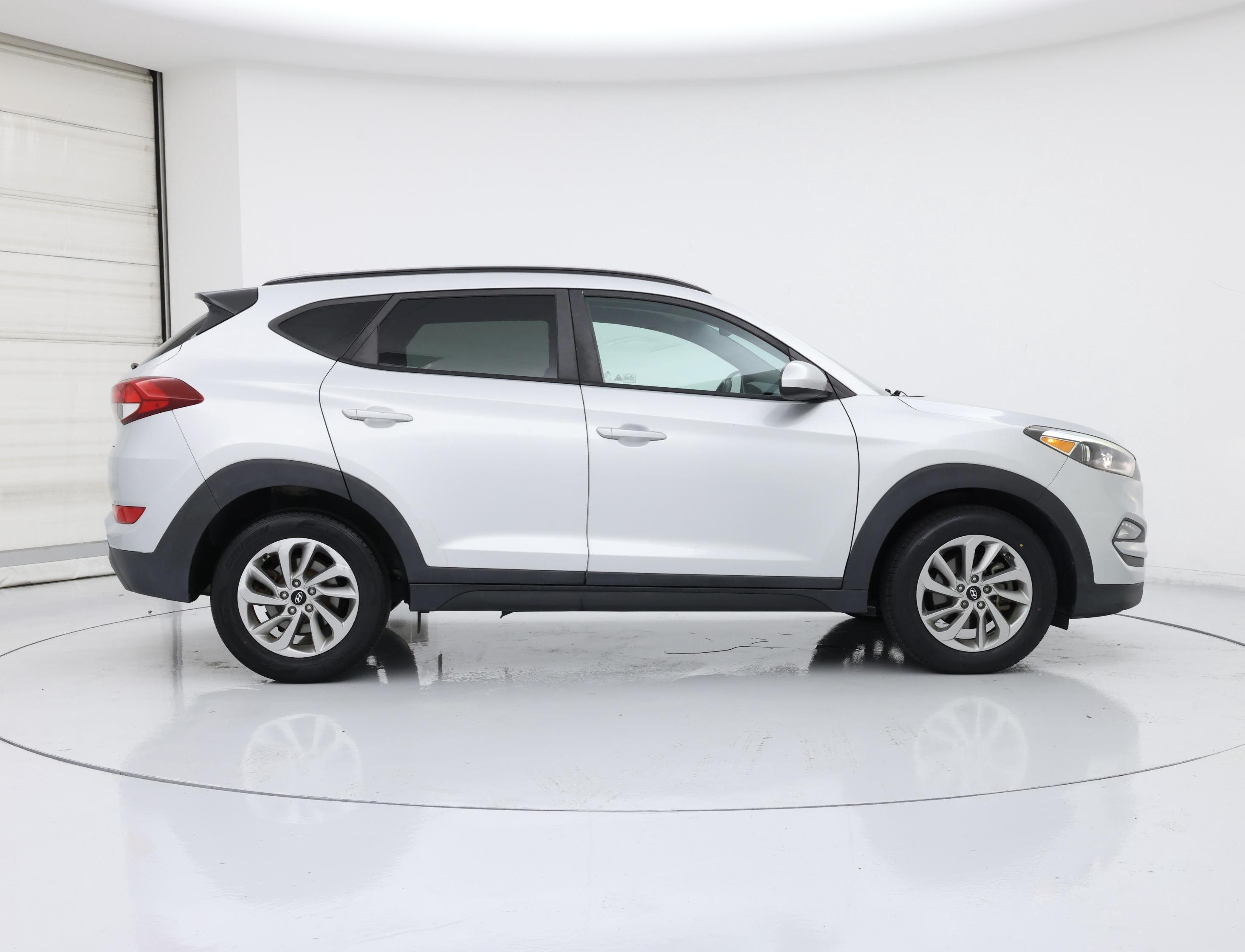 Thumbnail: 2018 Hyundai Tucson - 7