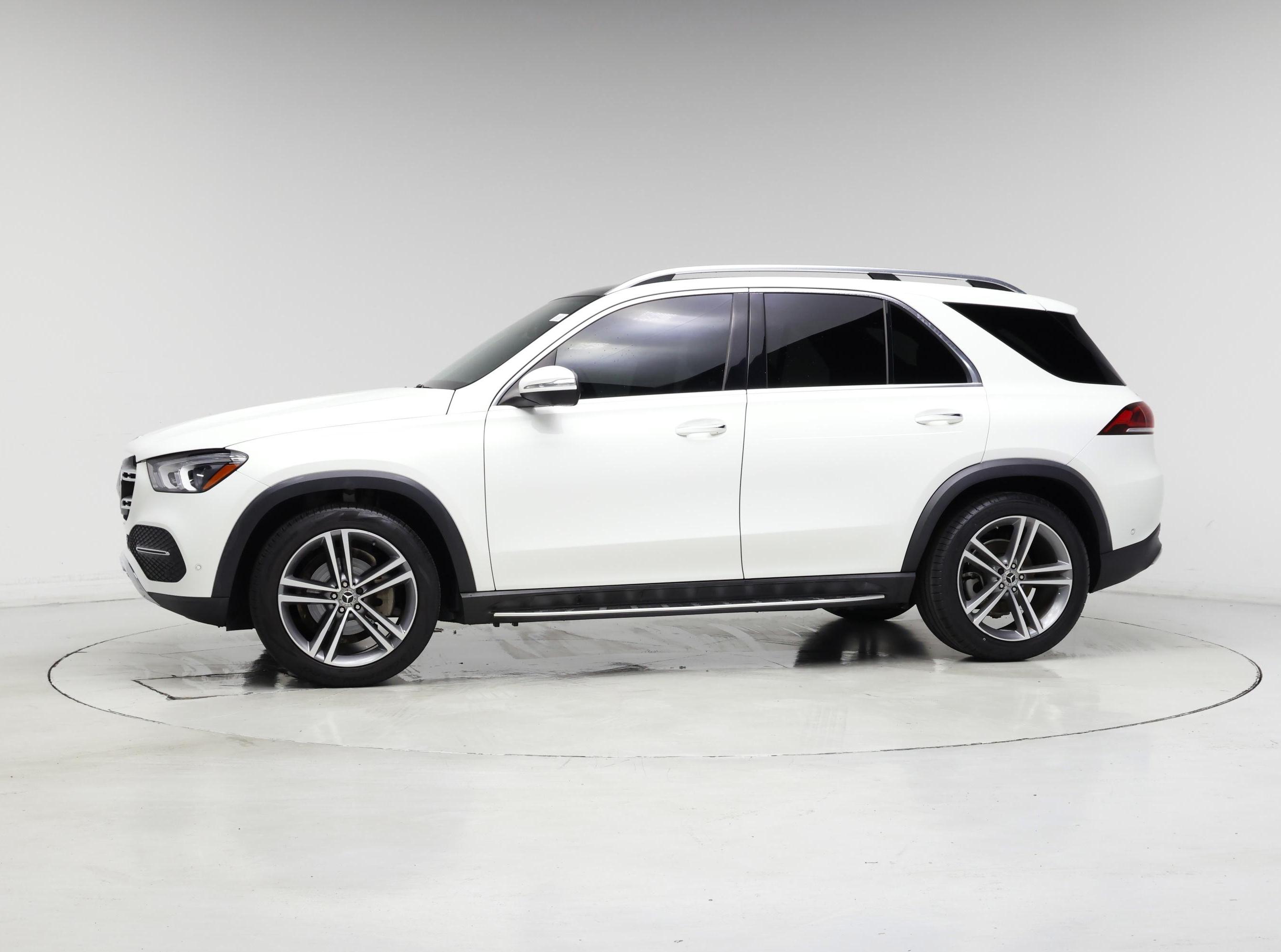 Thumbnail: 2022 Mercedes-Benz GLE - 3