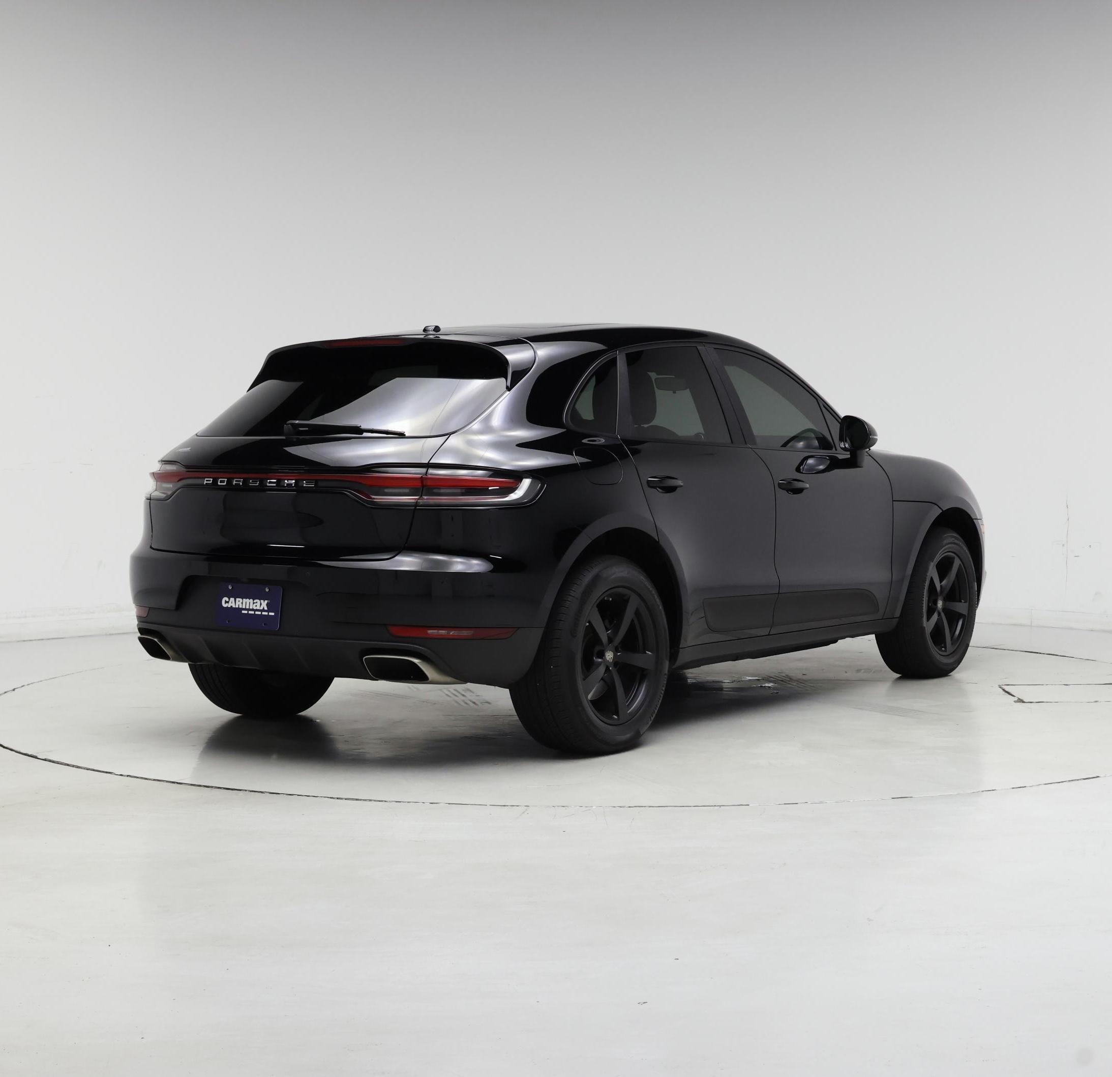 Thumbnail: 2021 Porsche Macan - 8