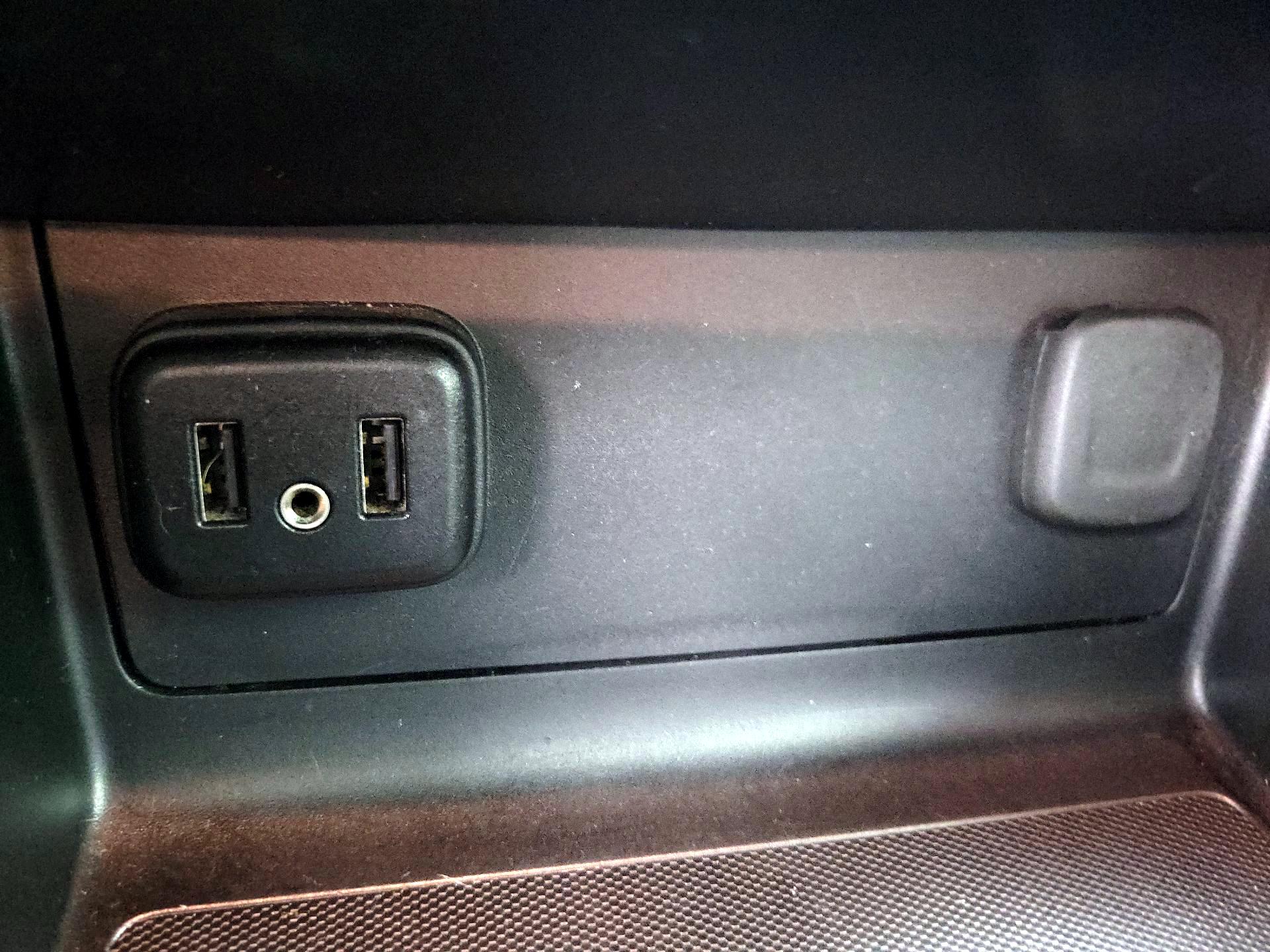 Thumbnail: 2020 Chevrolet Colorado - 18