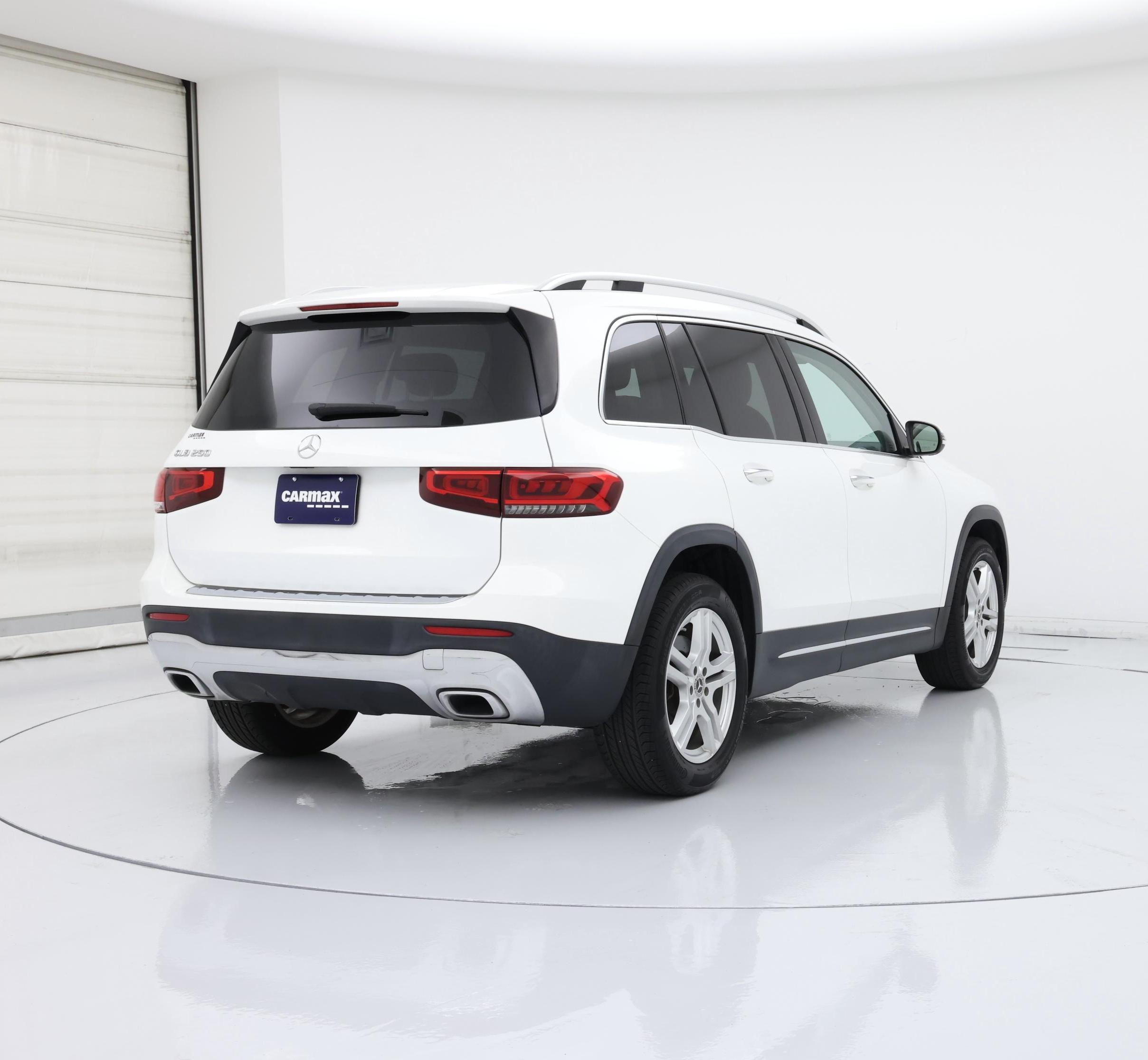 Thumbnail: 2020 Mercedes-Benz GLB - 8