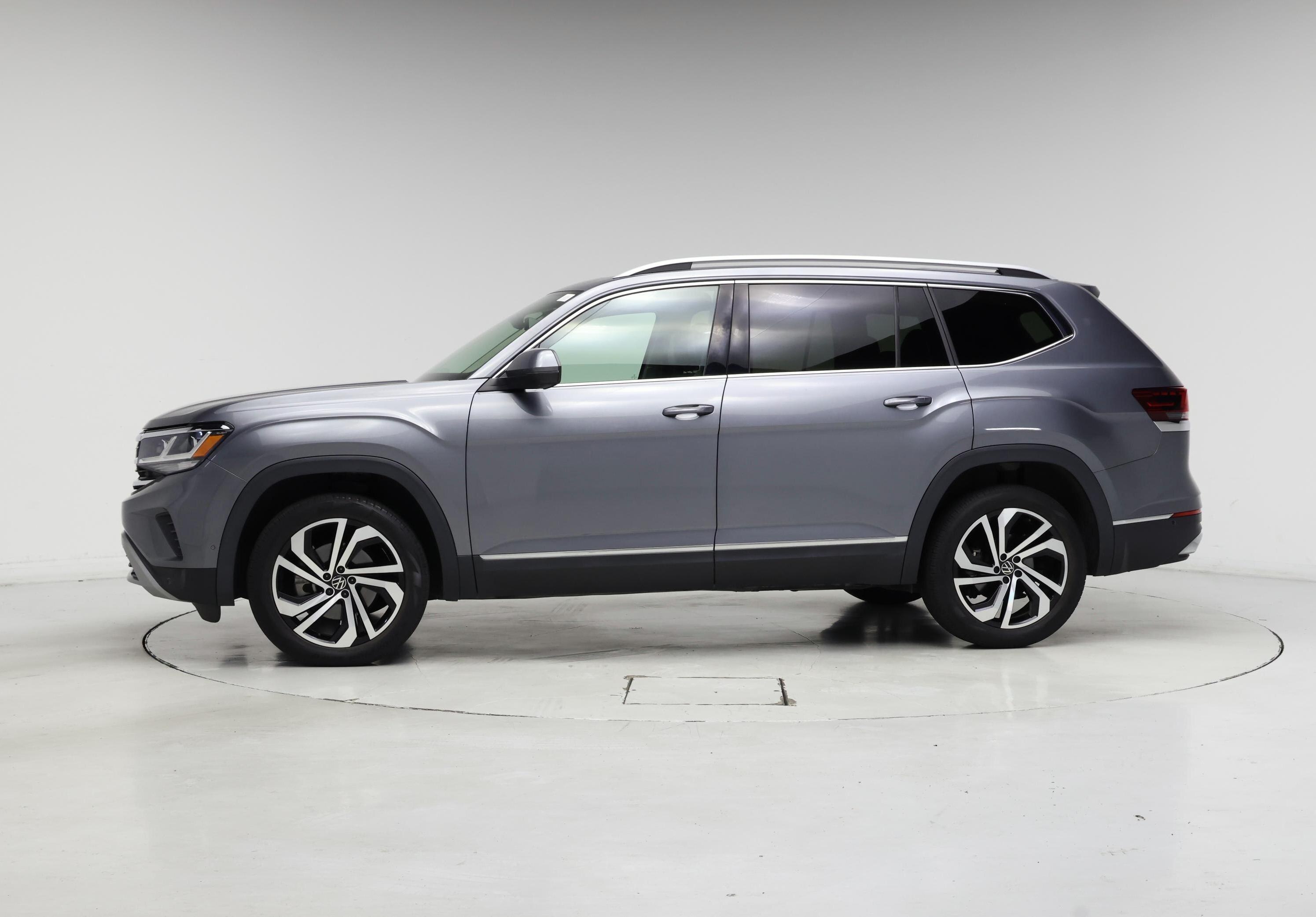 Thumbnail: 2021 Volkswagen Atlas - 3
