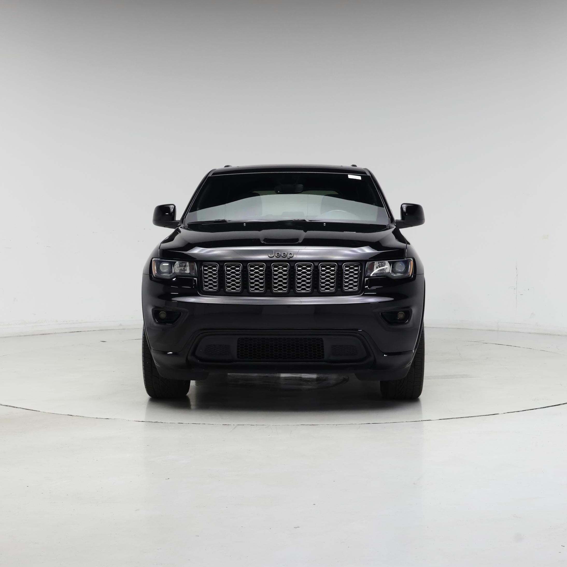 Thumbnail: 2019 Jeep Grand Cherokee - 5