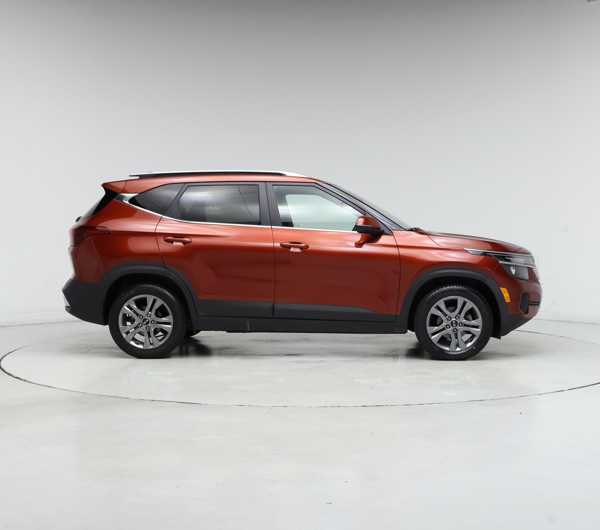 Thumbnail: 2021 Kia Seltos - 7