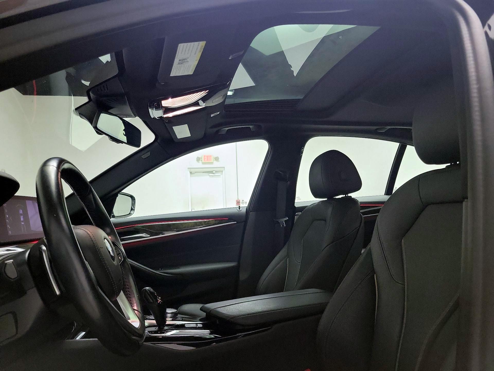 Thumbnail: 2019 BMW 5 Series - 19