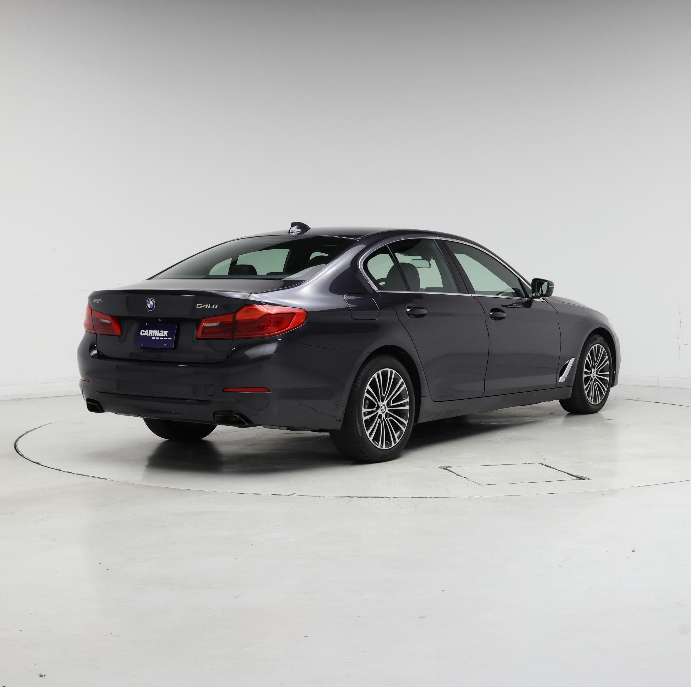 Thumbnail: 2019 BMW 5 Series - 8