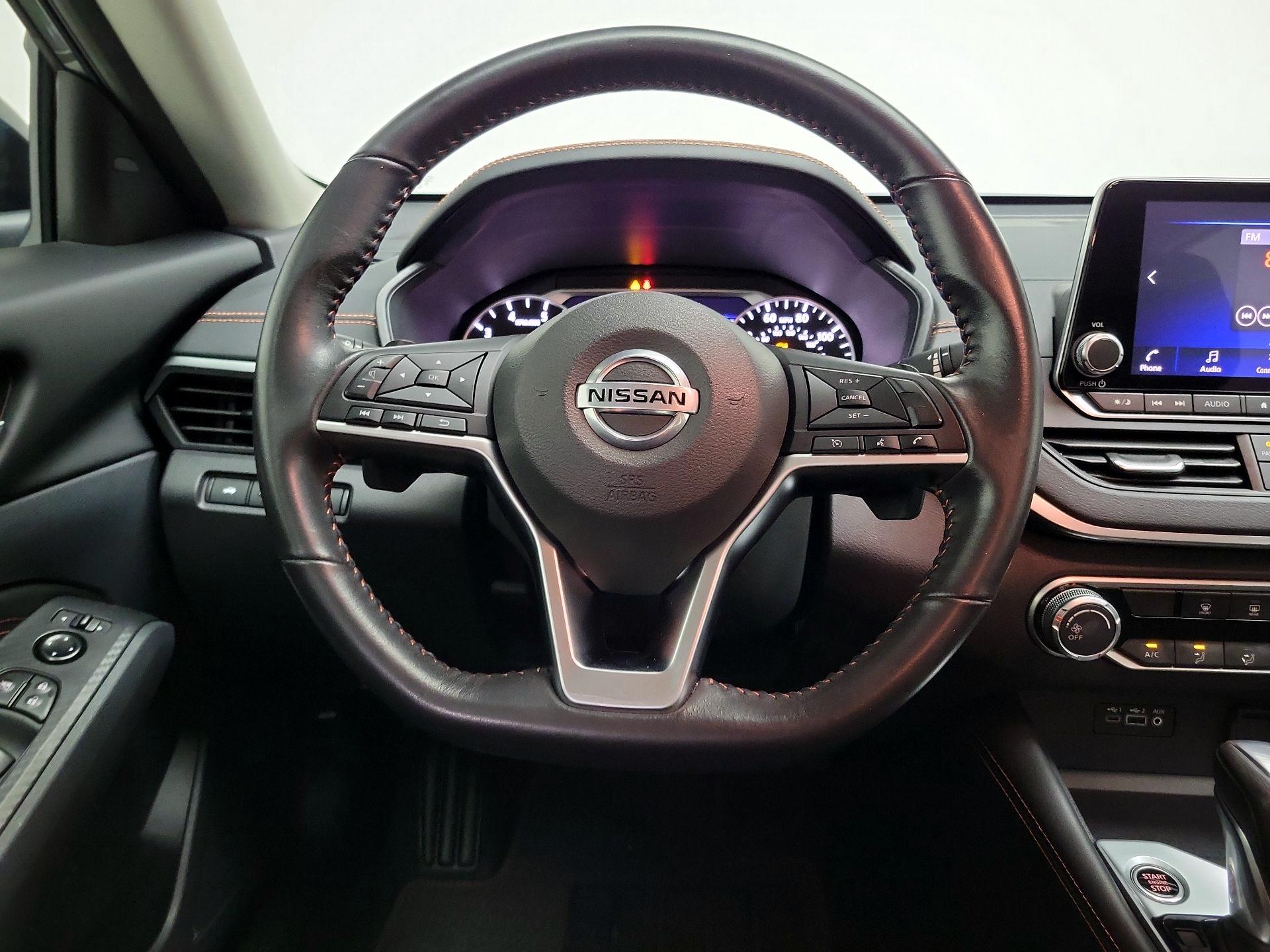 Thumbnail: 2022 Nissan Altima - 10
