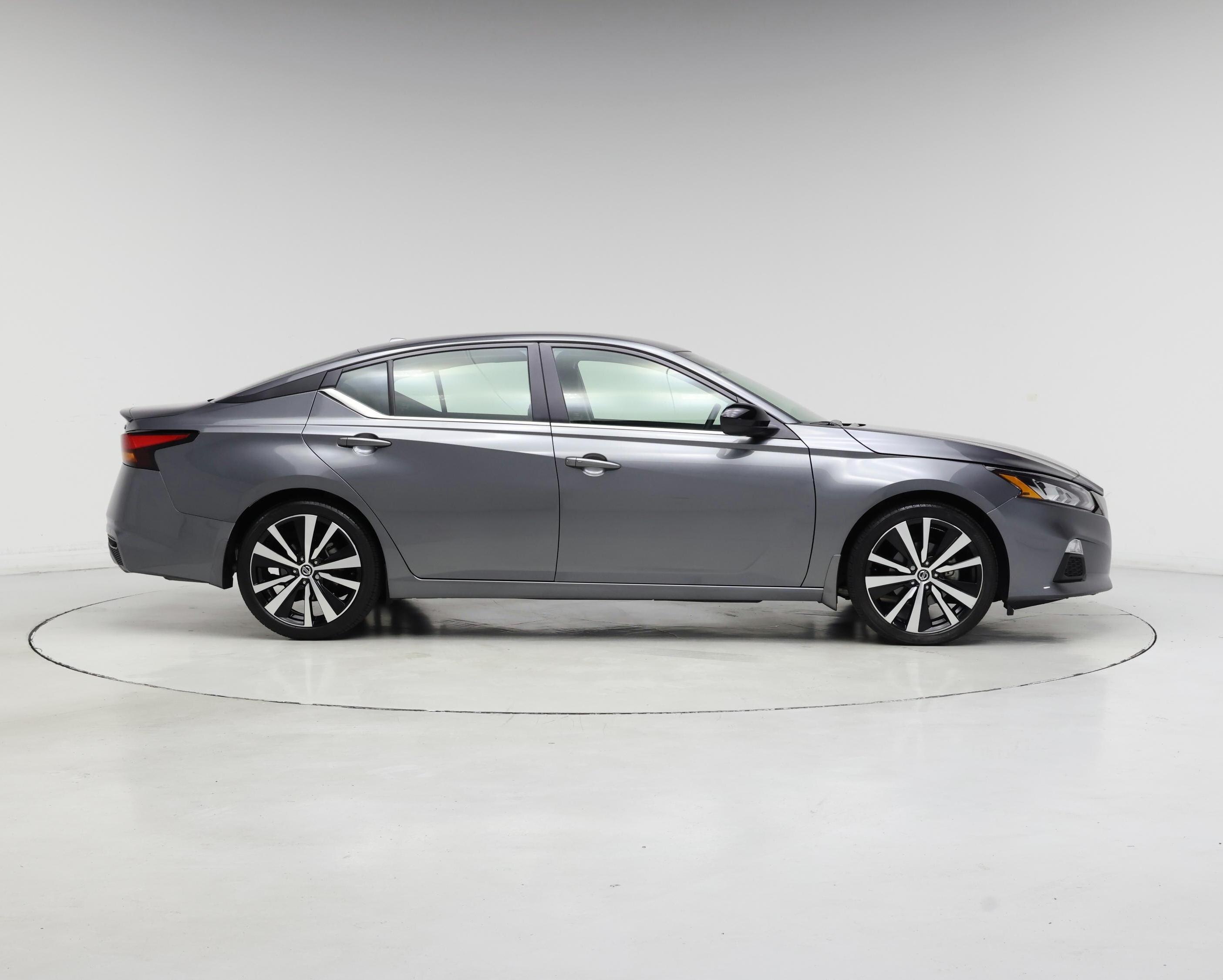 Thumbnail: 2022 Nissan Altima - 7