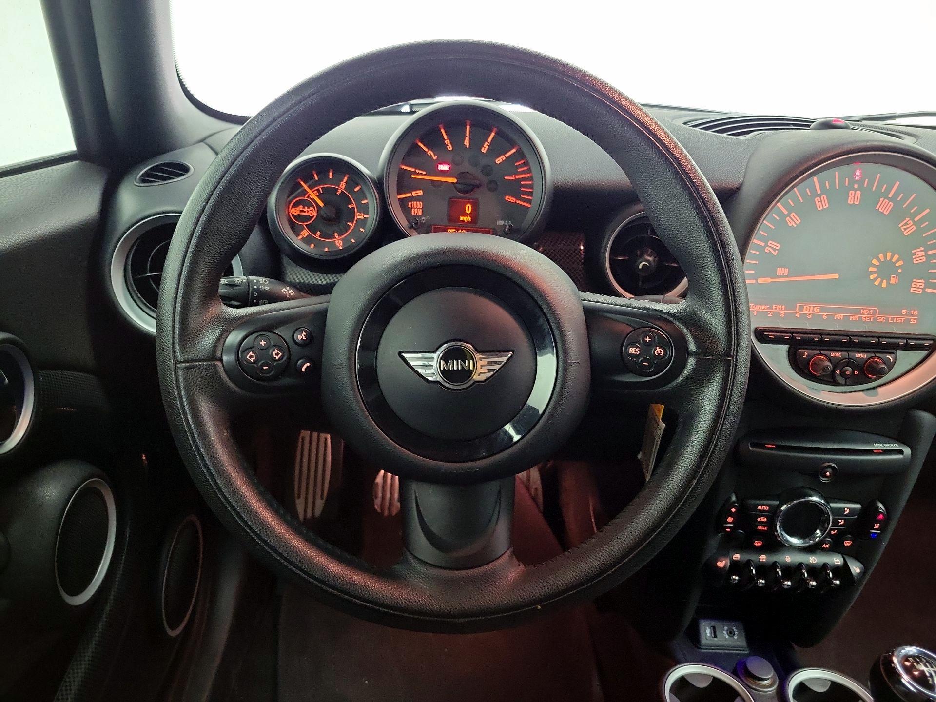 Thumbnail: 2015 MINI Cooper - 10