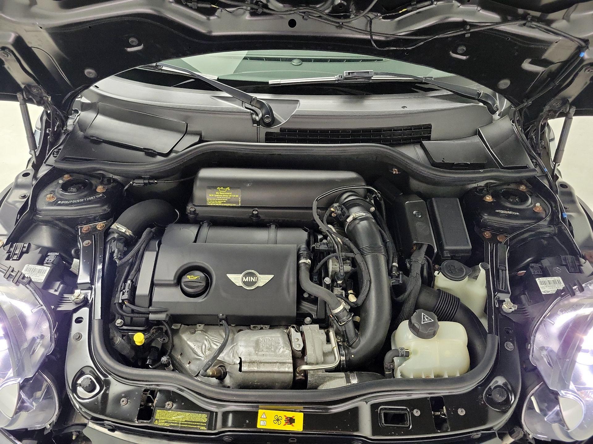 Thumbnail: 2015 MINI Cooper - 19