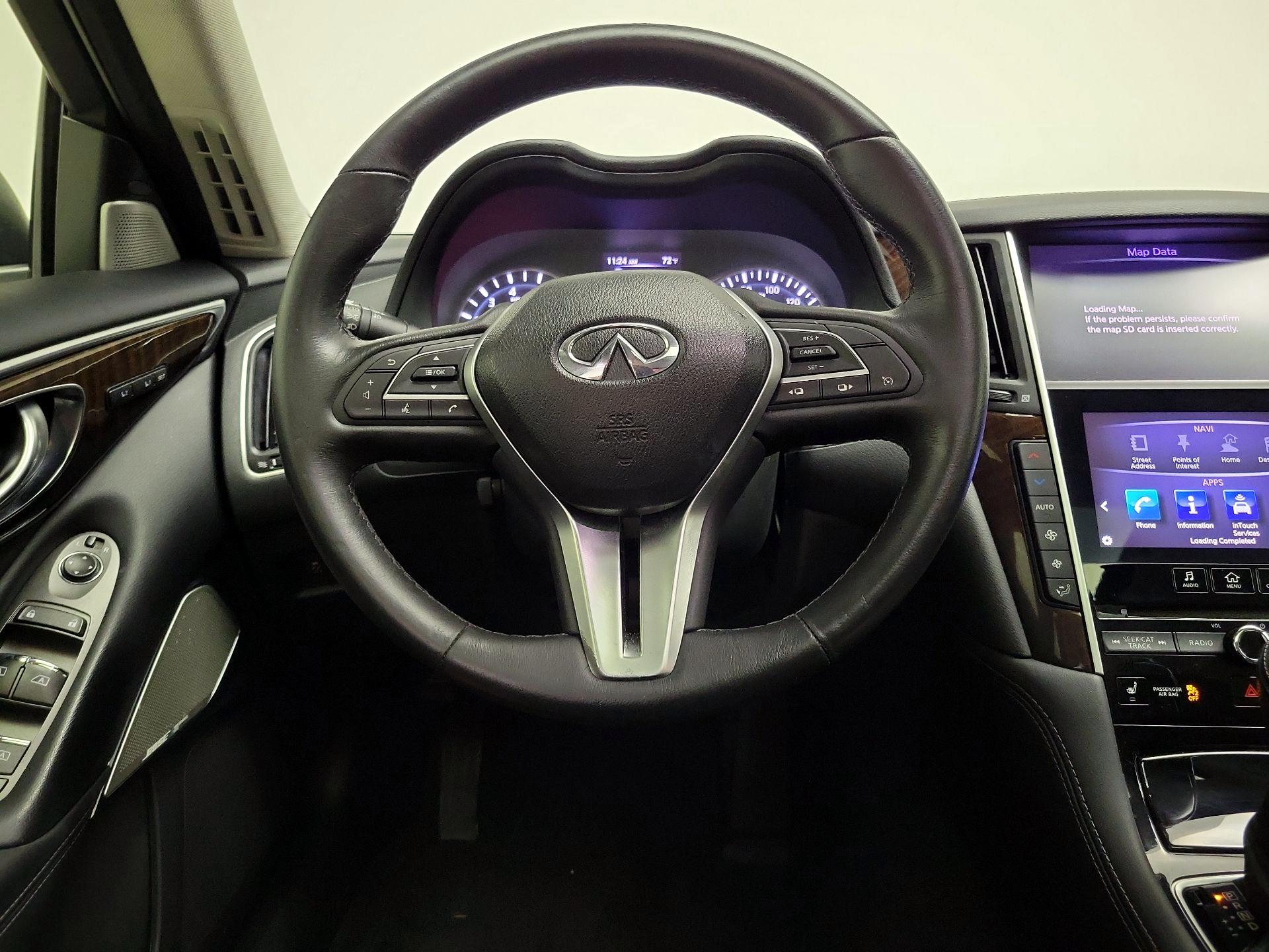Thumbnail: 2018 INFINITI Q50 - 10