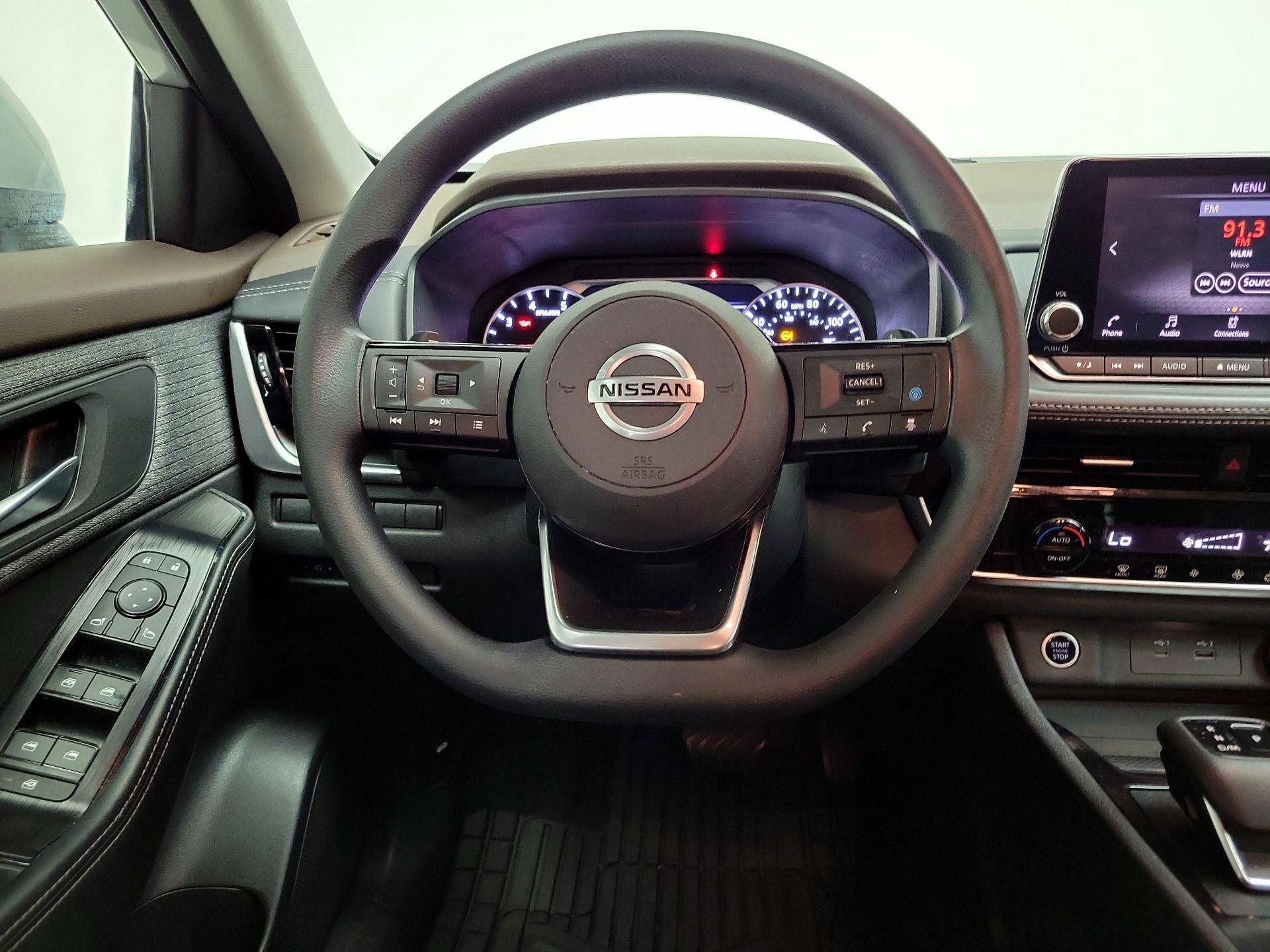 Thumbnail: 2021 Nissan Rogue - 10