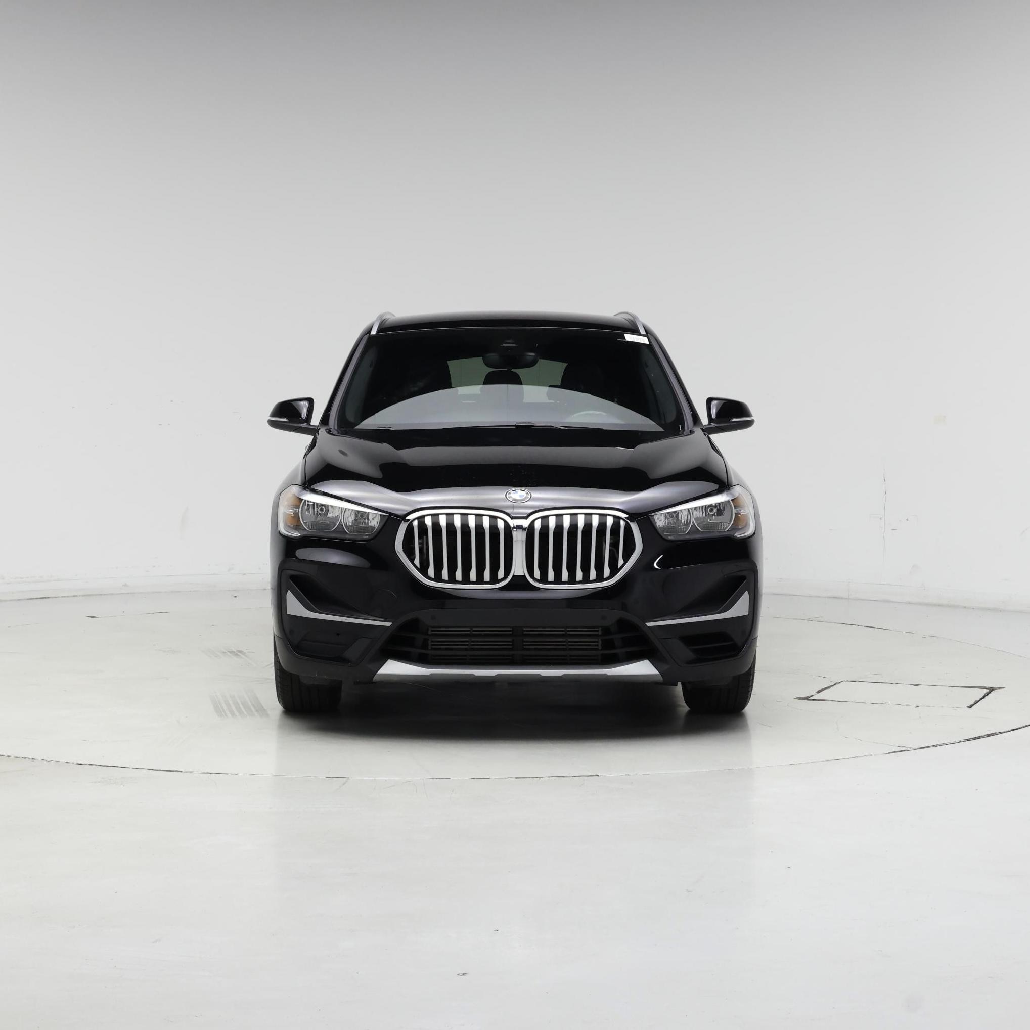 Thumbnail: 2021 BMW X1 - 5