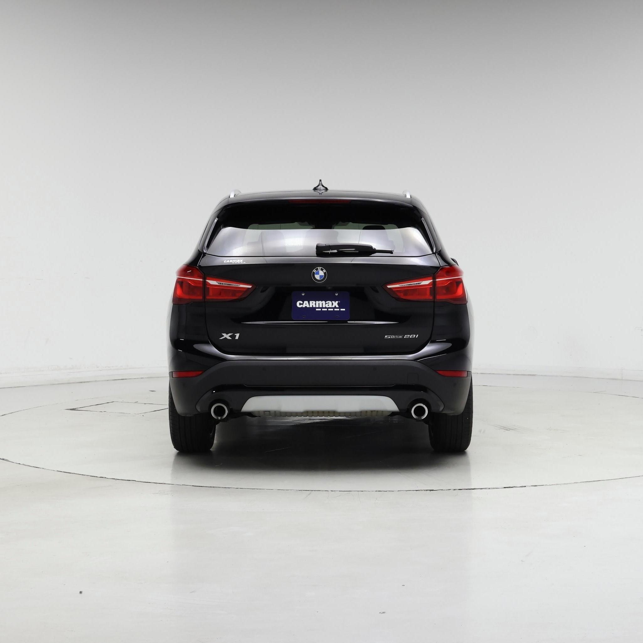 Thumbnail: 2021 BMW X1 - 6