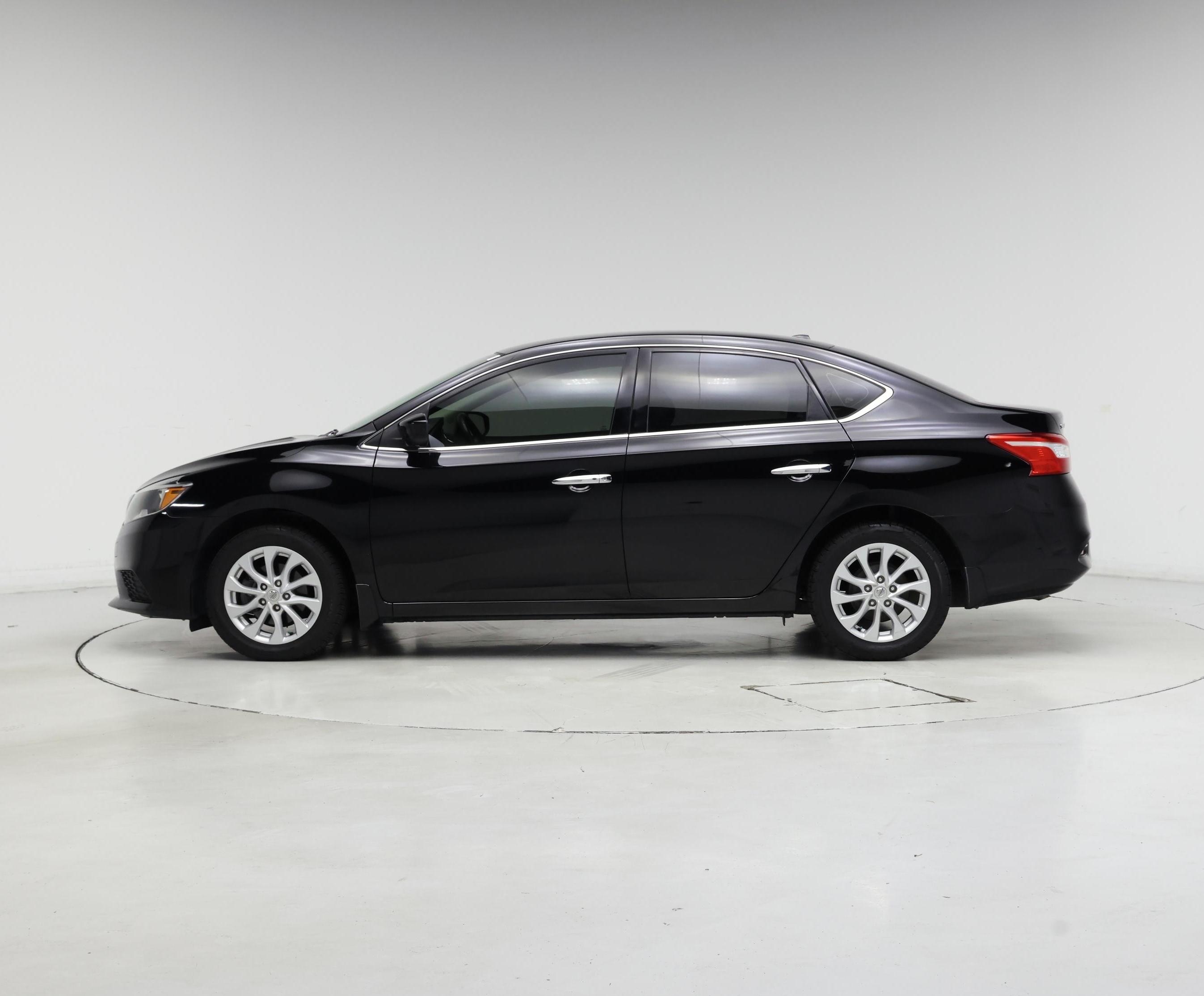 Thumbnail: 2019 Nissan Sentra - 3