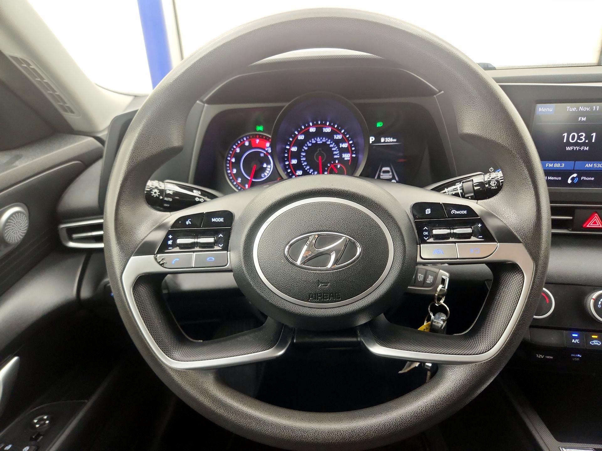 Thumbnail: 2021 Hyundai Elantra - 10