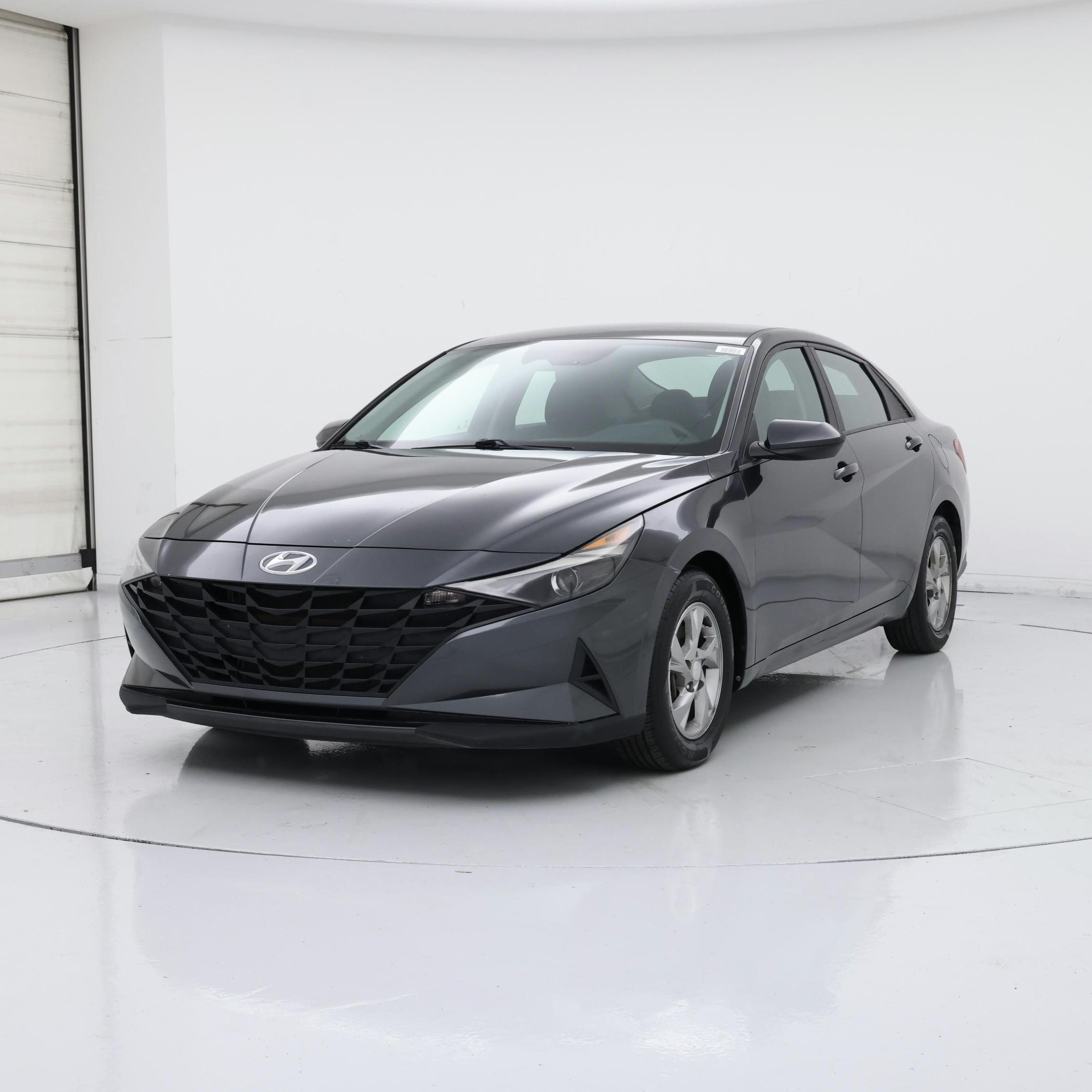 Thumbnail: 2021 Hyundai Elantra - 4