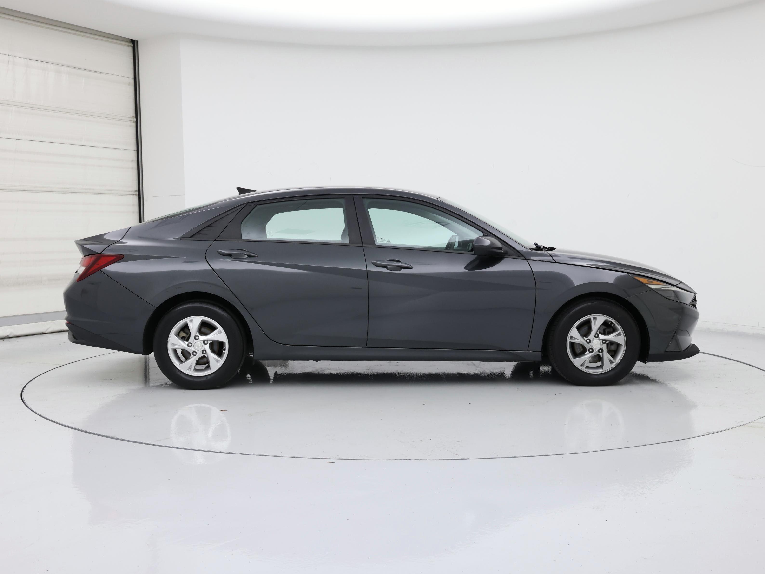 Thumbnail: 2021 Hyundai Elantra - 7