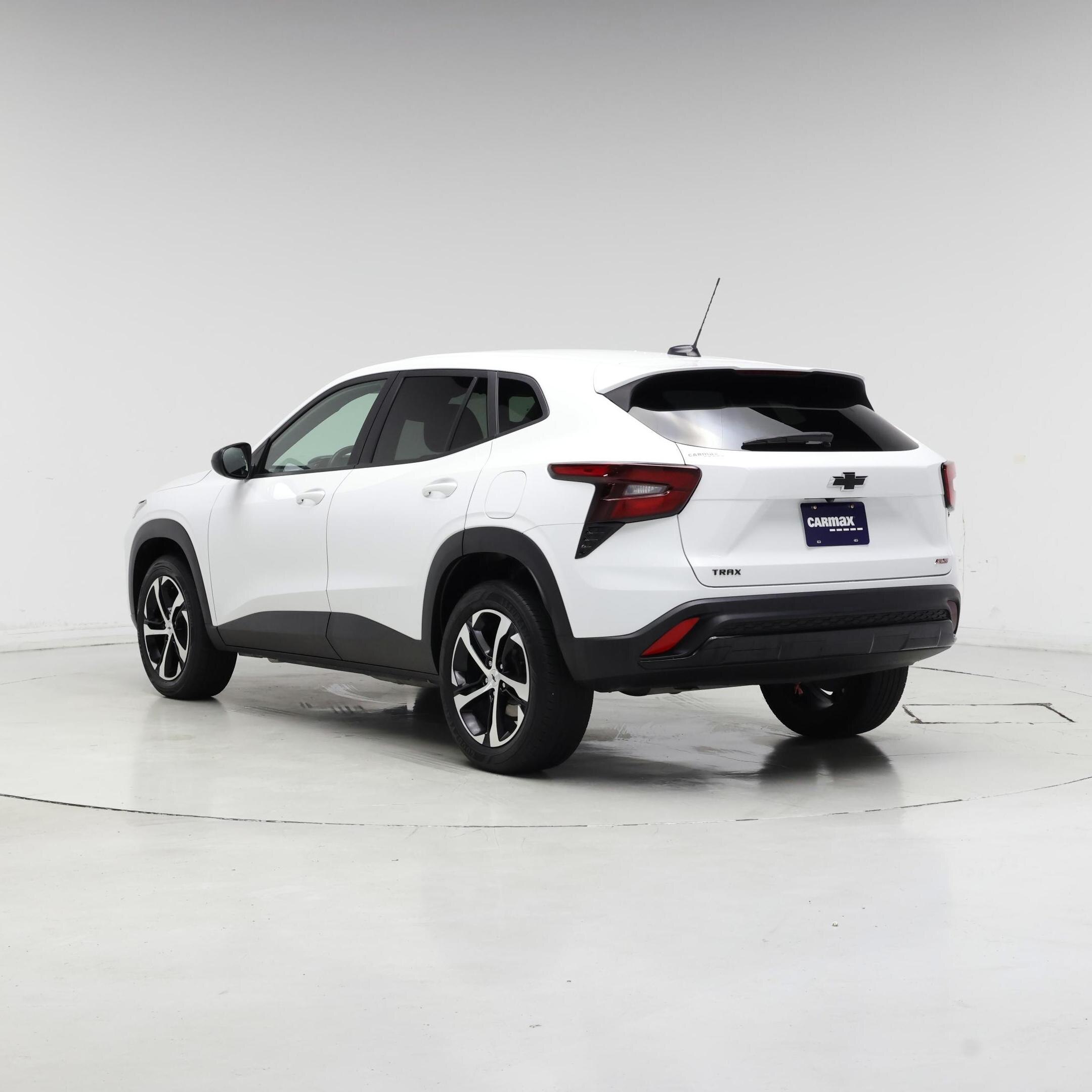 Thumbnail: 2024 Chevrolet Trax - 2