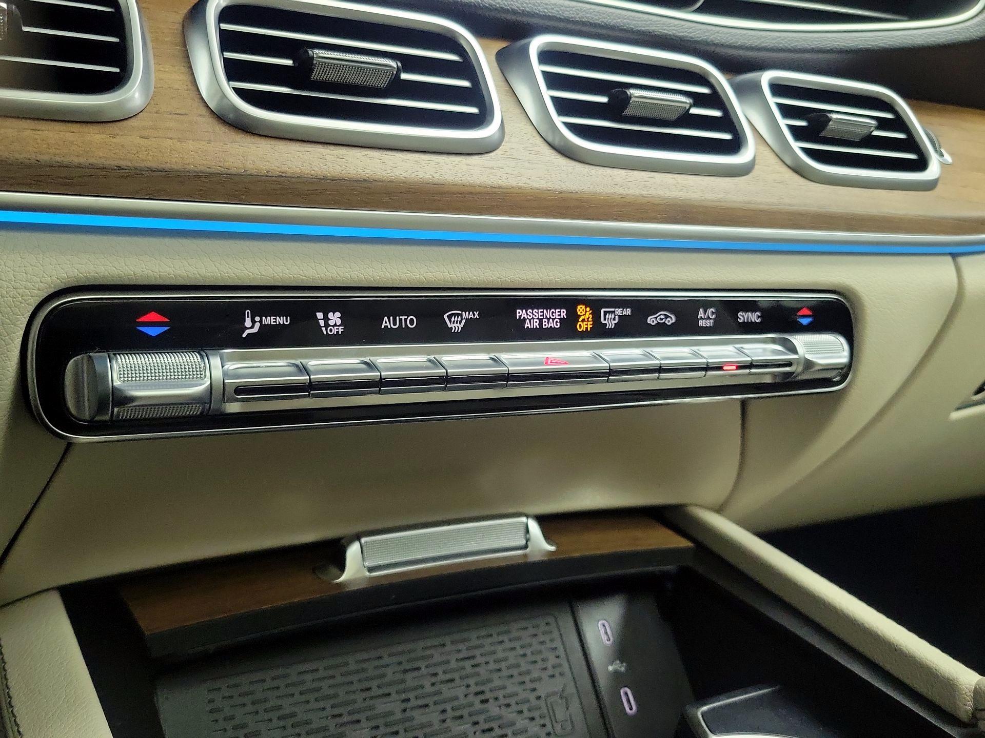 Thumbnail: 2025 Mercedes-Benz GLE - 17