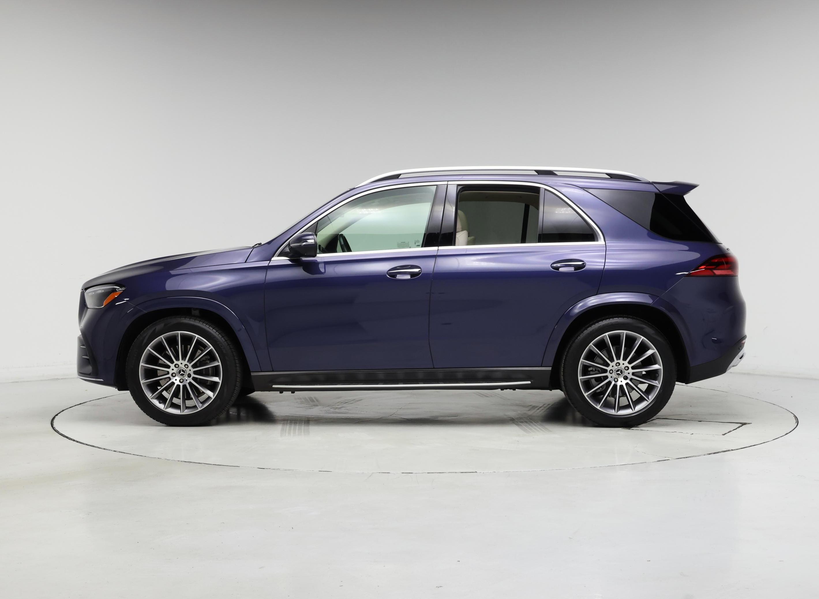Thumbnail: 2025 Mercedes-Benz GLE - 3