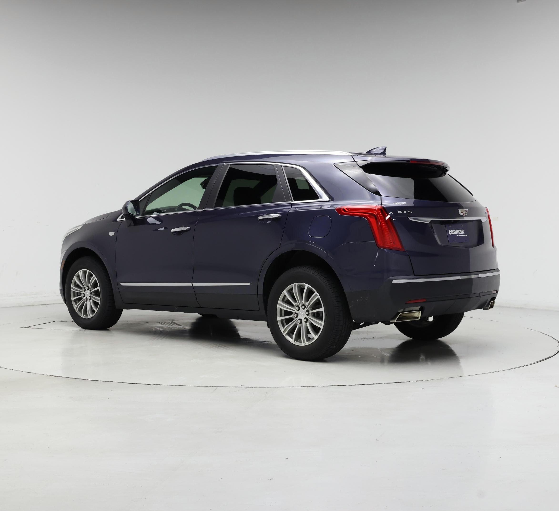 Thumbnail: 2019 Cadillac XT5 - 2