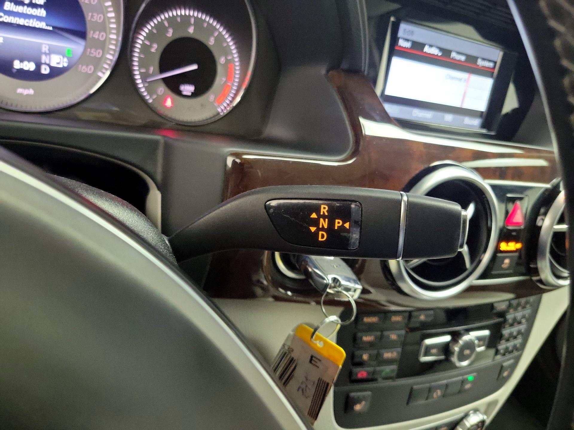 Thumbnail: 2015 Mercedes-Benz GLK - 16