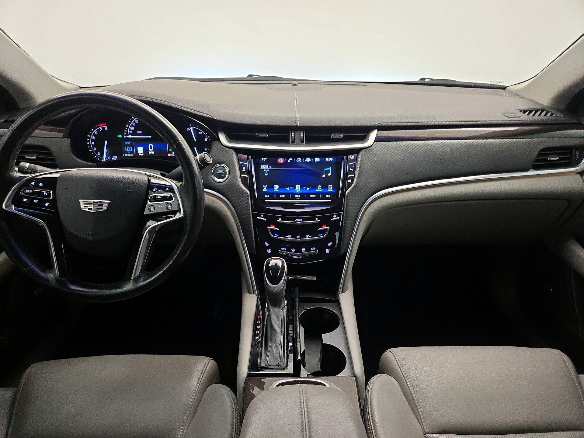 Thumbnail: 2017 Cadillac XTS - 9