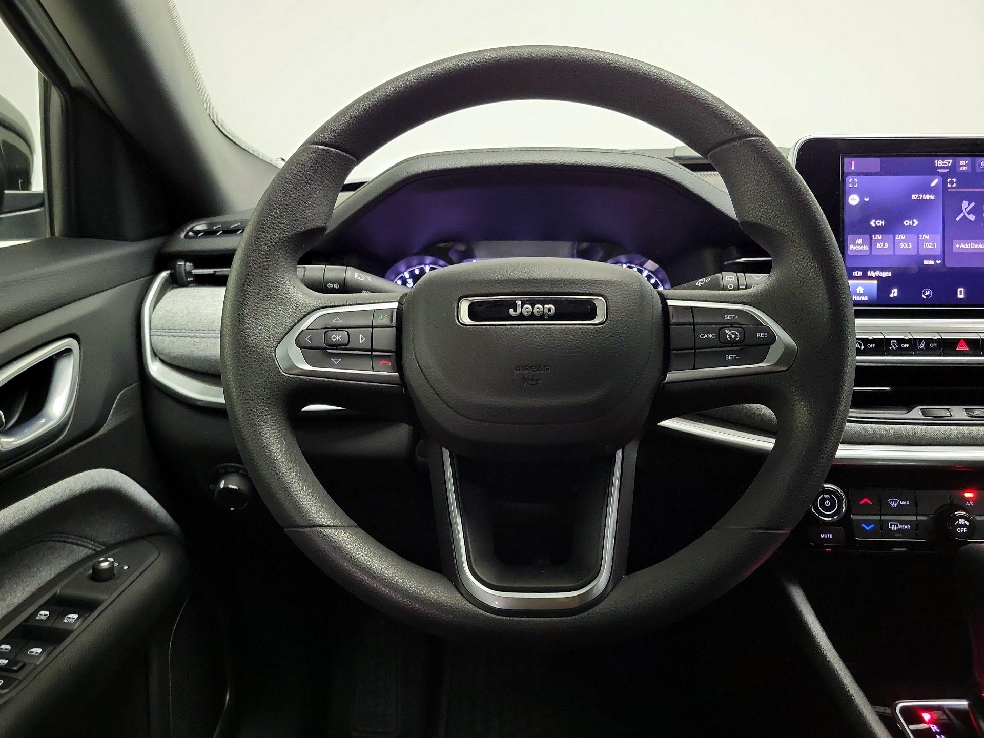 Thumbnail: 2025 Jeep Compass - 10