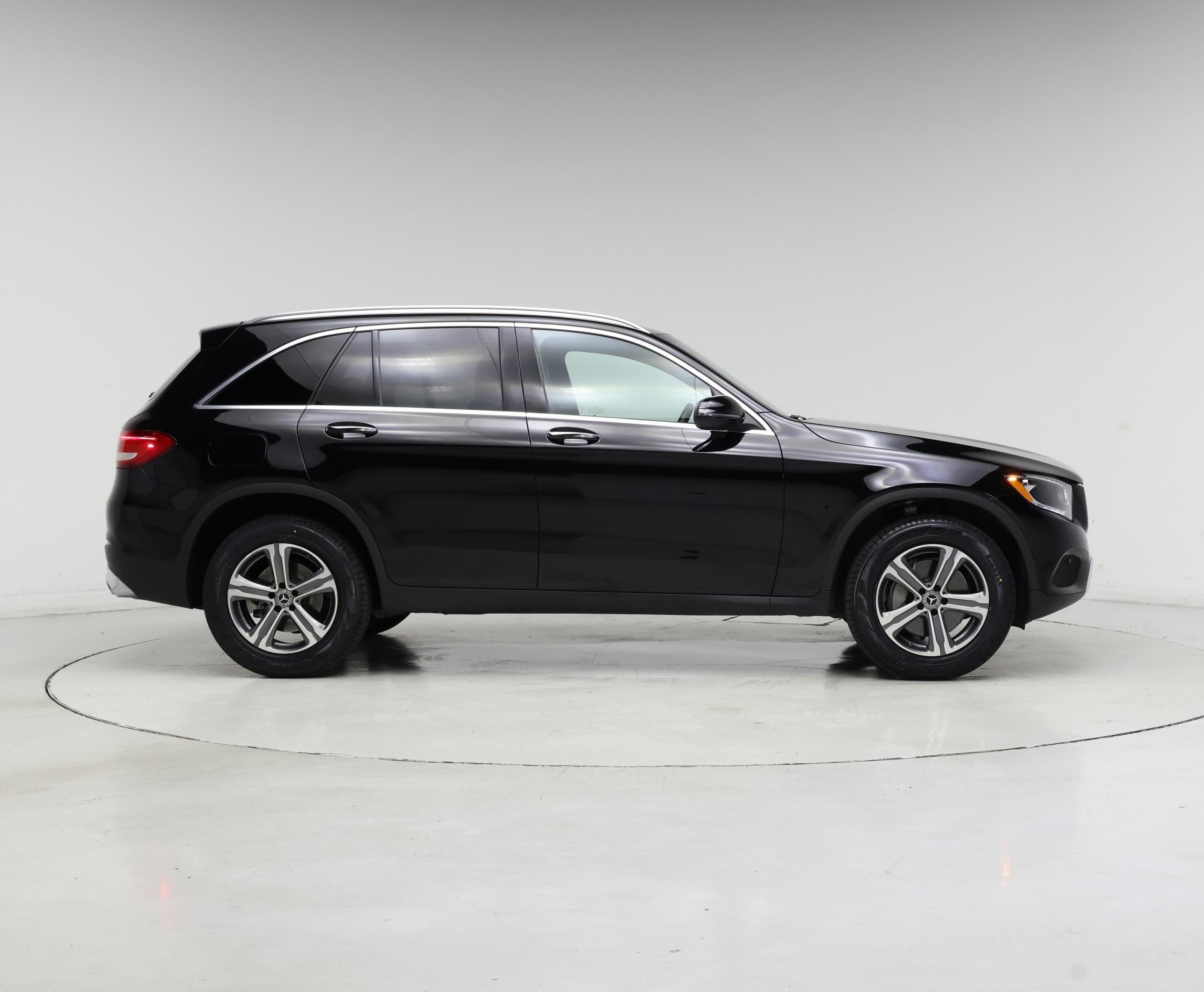 Thumbnail: 2019 Mercedes-Benz GLC - 7