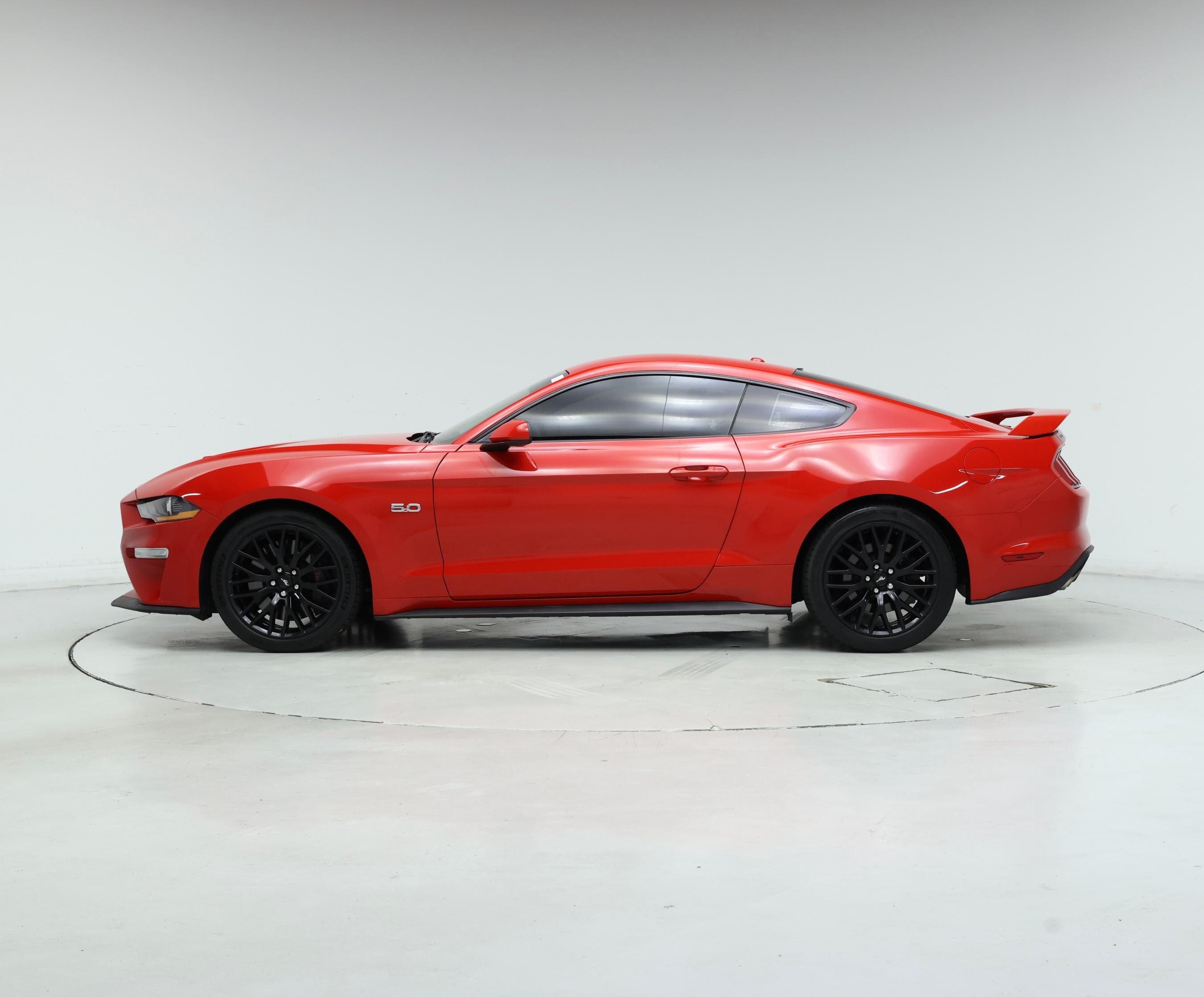 Thumbnail: 2019 Ford Mustang - 3