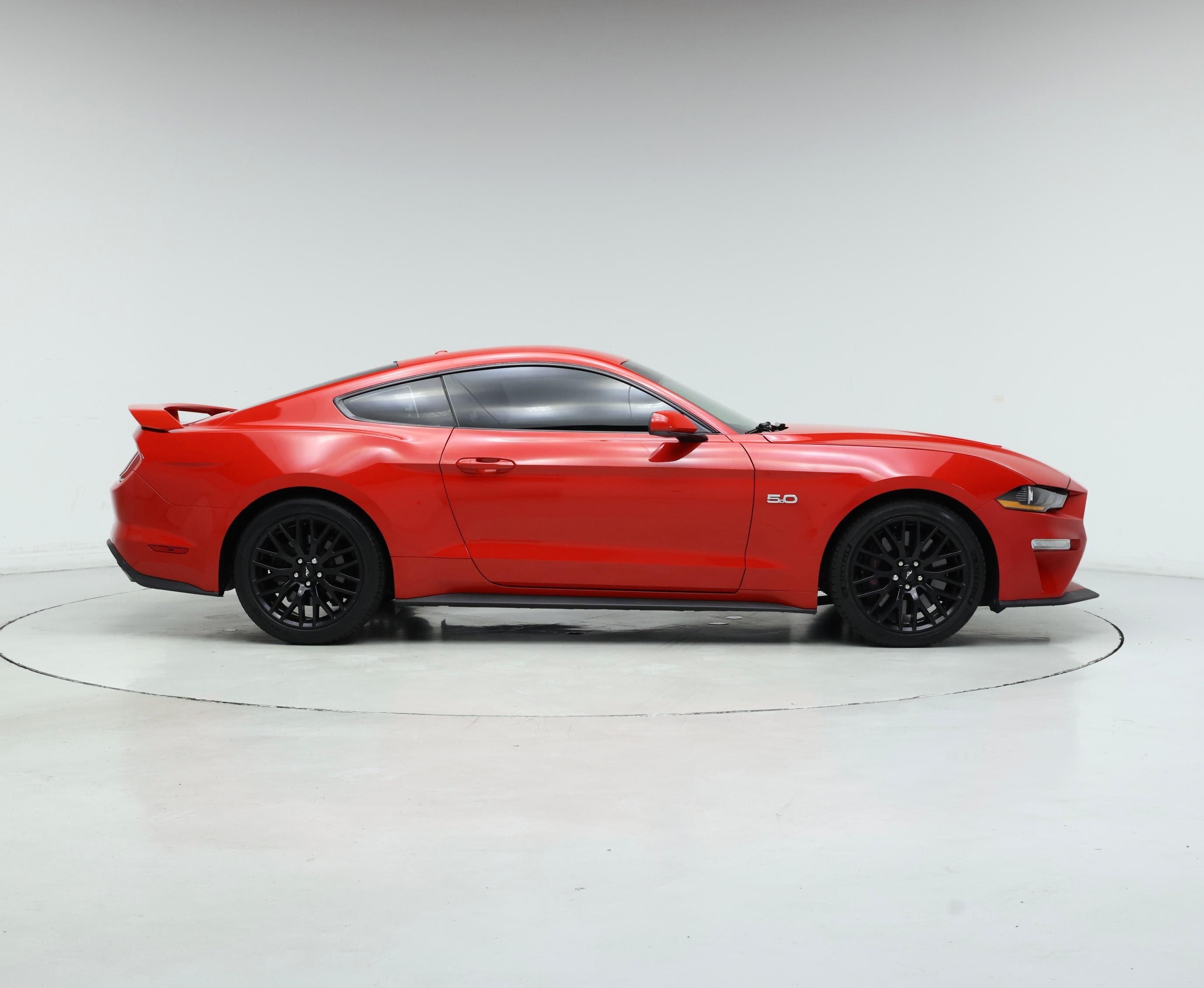 Thumbnail: 2019 Ford Mustang - 7