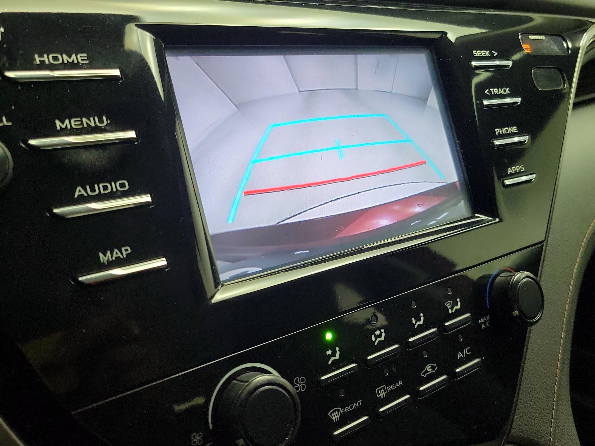 Thumbnail: 2019 Toyota Camry - 14