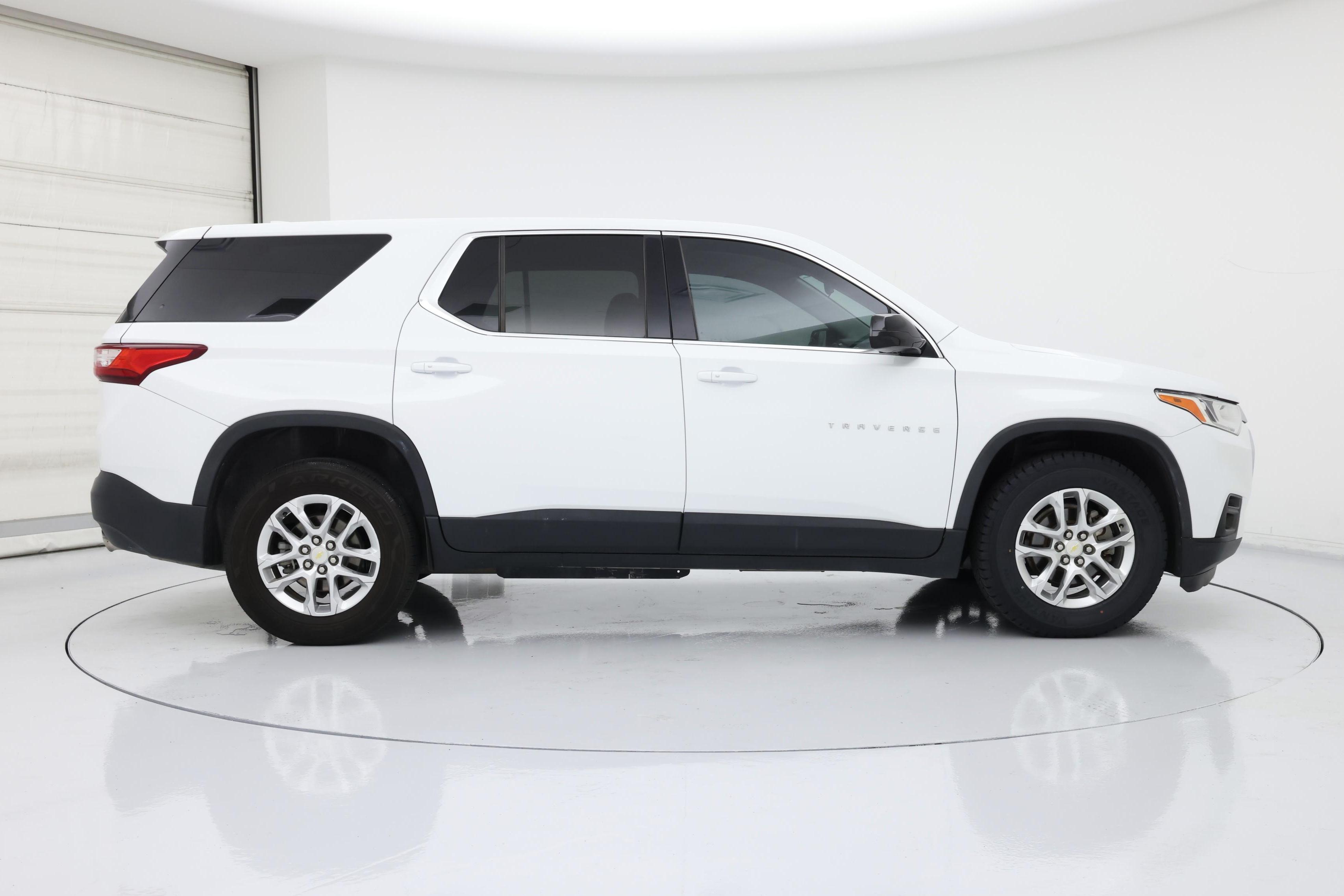 Thumbnail: 2020 Chevrolet Traverse - 7