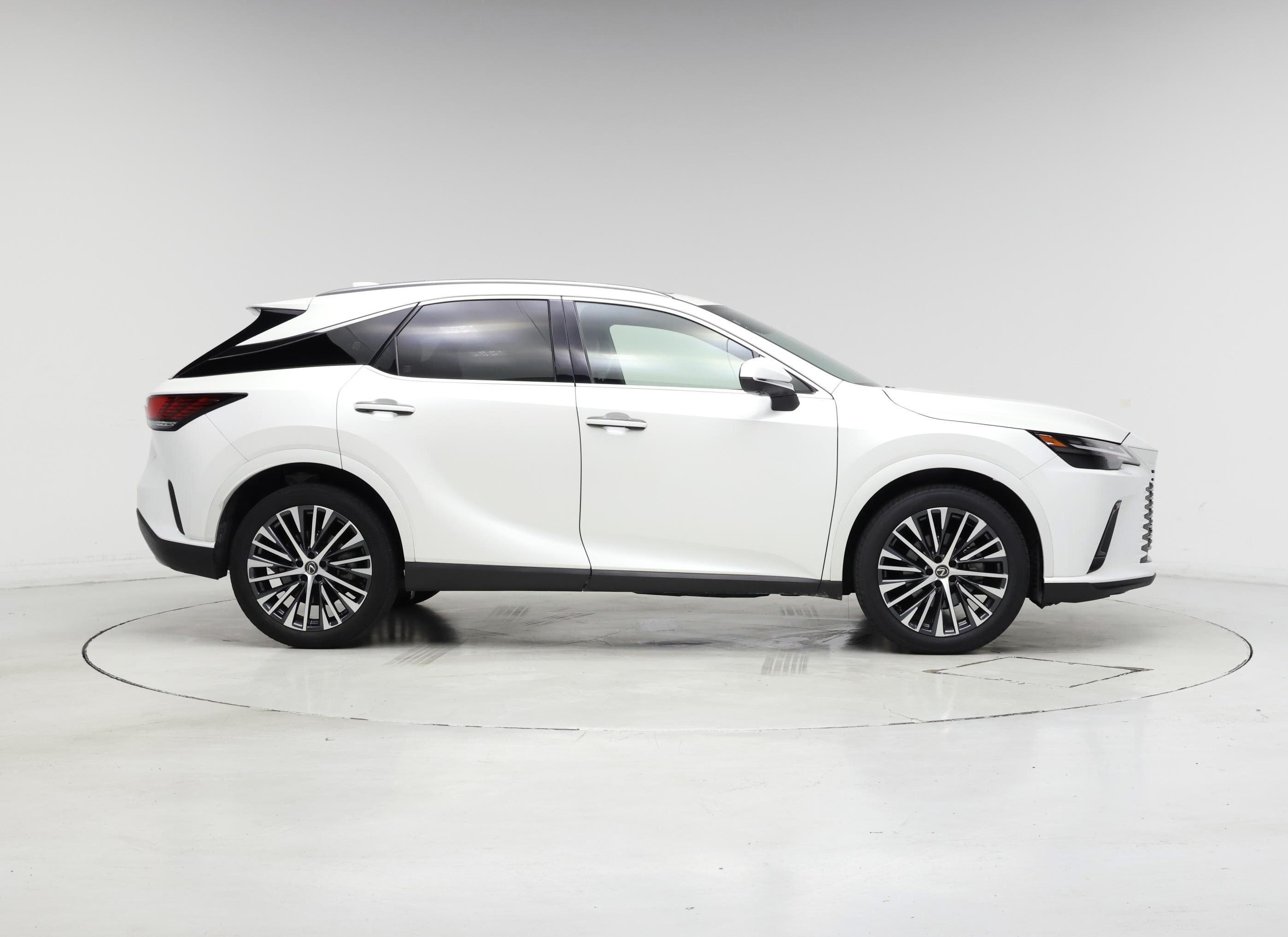 Thumbnail: 2023 Lexus RX - 7