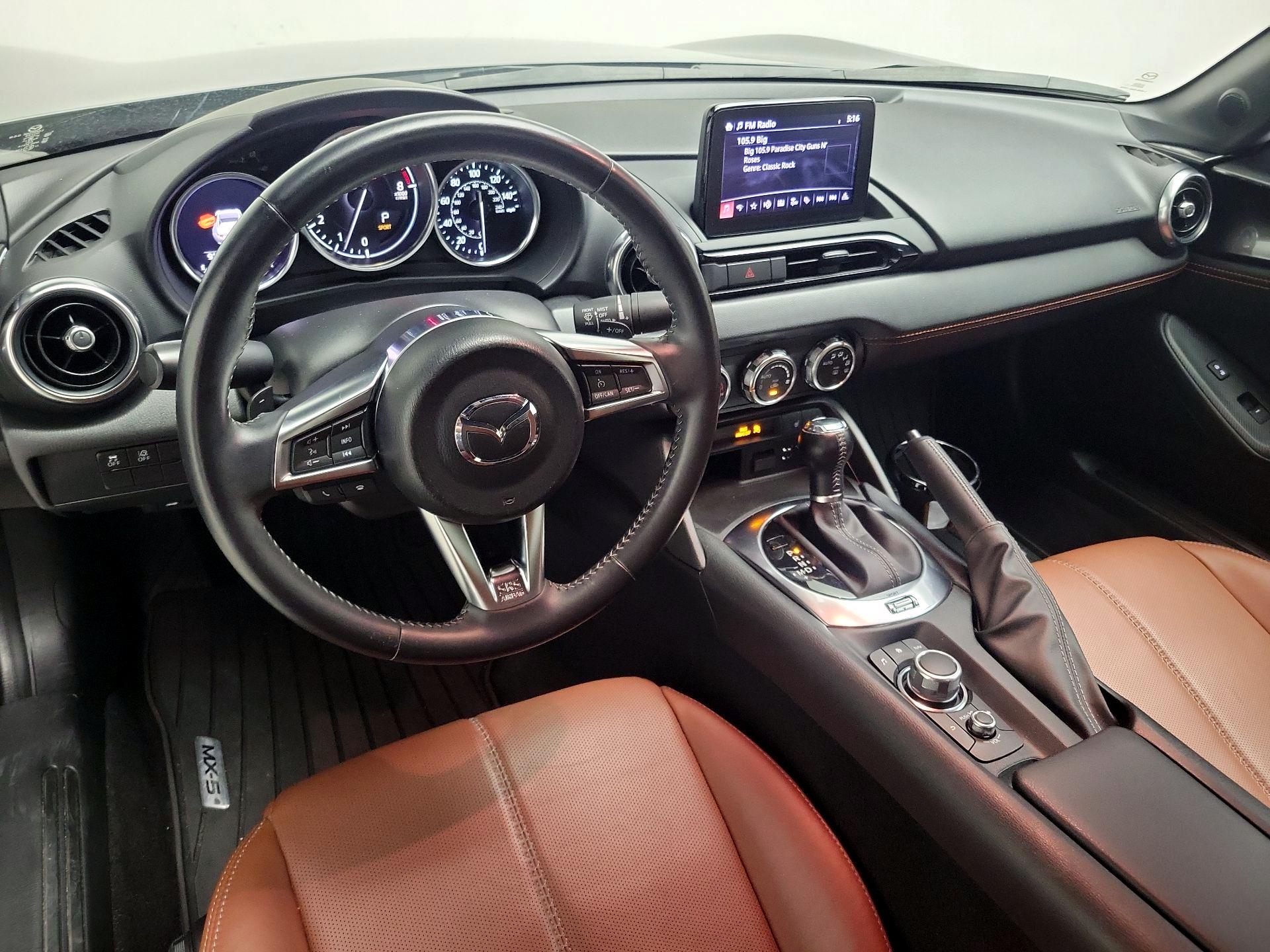 Thumbnail: 2023 Mazda MX-5 Miata - 9