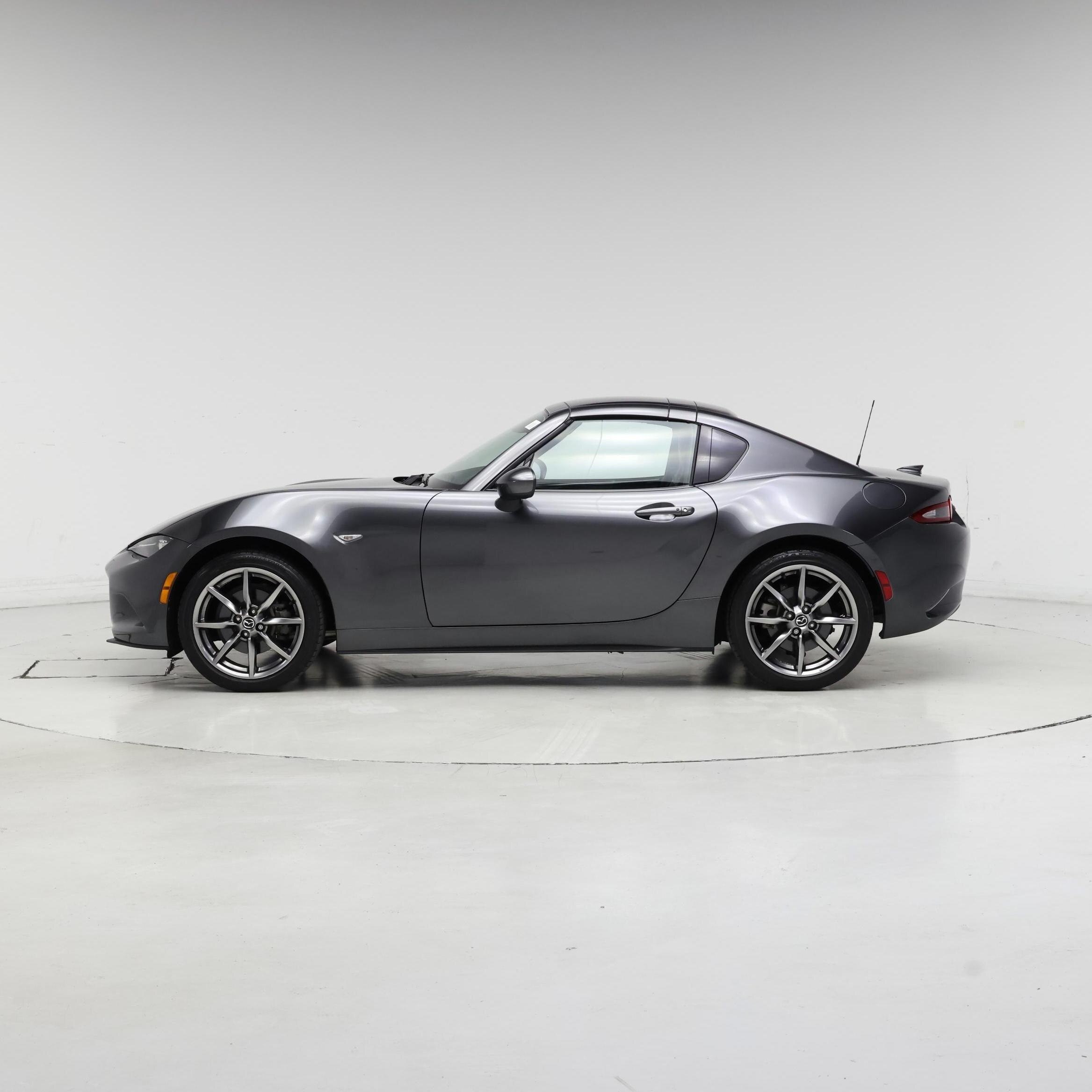 Thumbnail: 2023 Mazda MX-5 Miata - 3